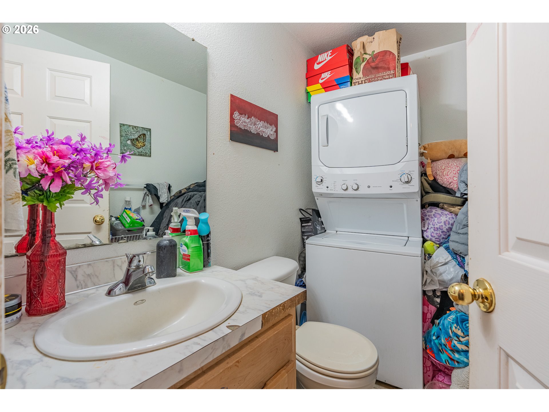1416 Falcon Loop Property Photo 12