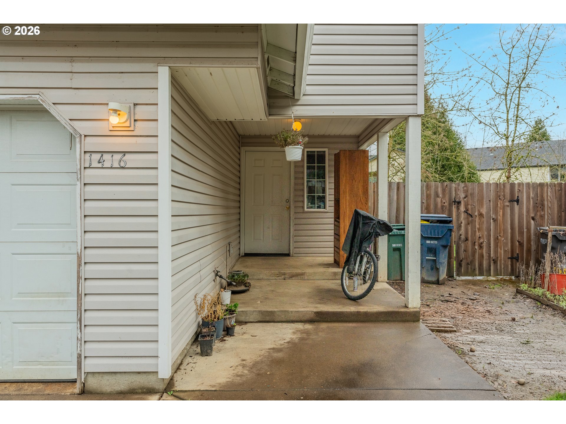 1416 Falcon Loop Property Photo 17