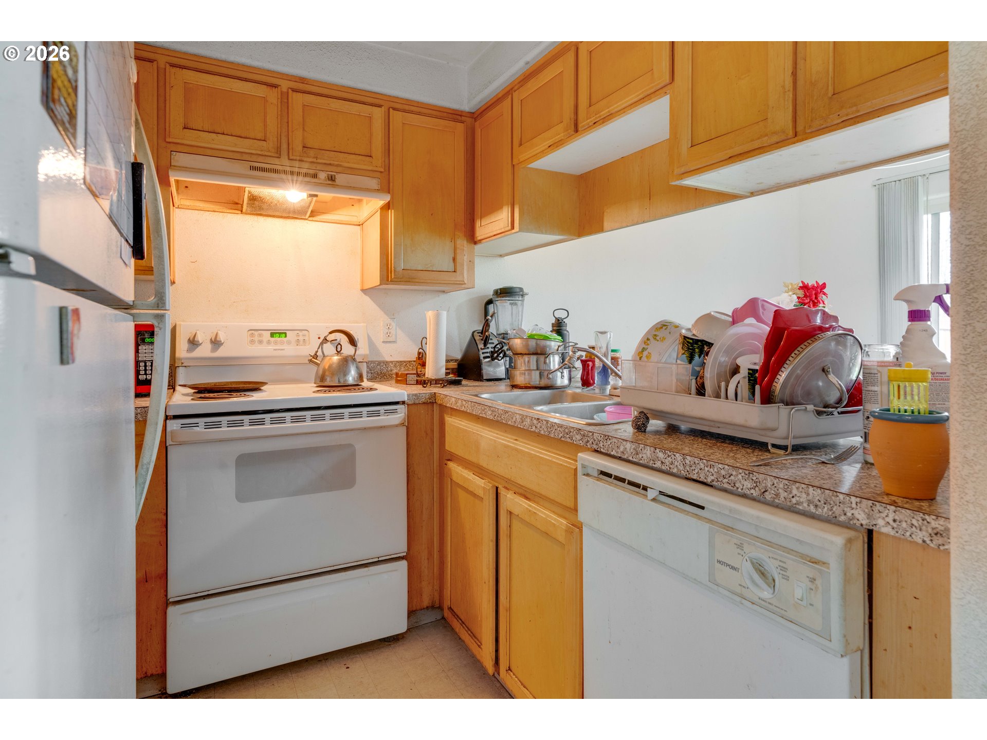 1416 Falcon Loop Property Photo 22
