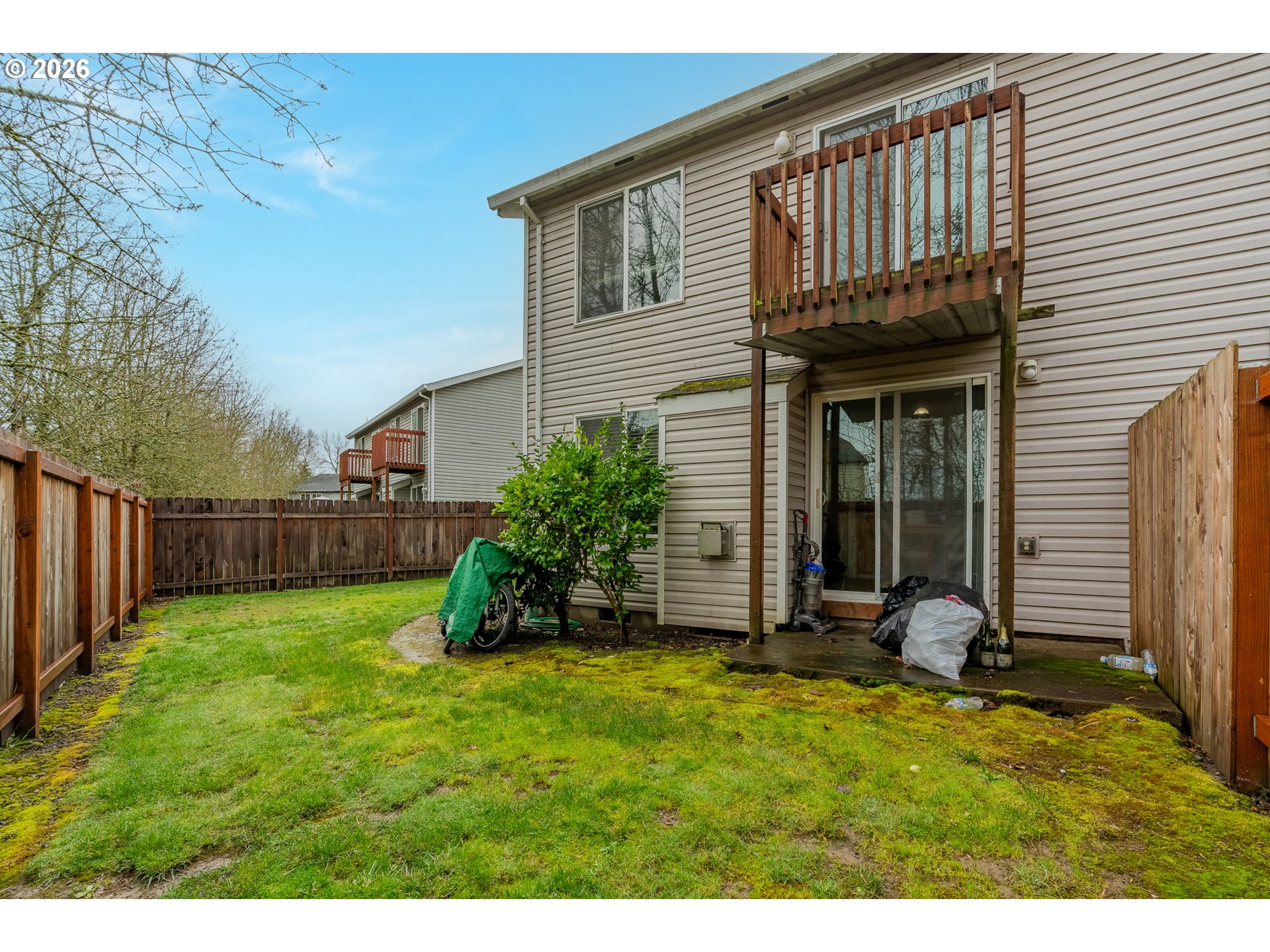 1416 Falcon Loop Property Photo 34