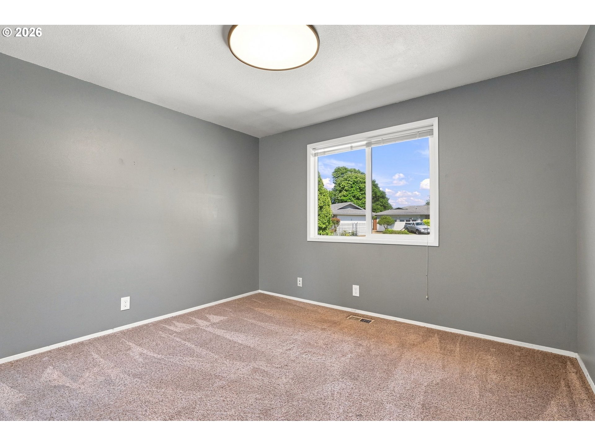 2730 Cheryl St Property Photo 37