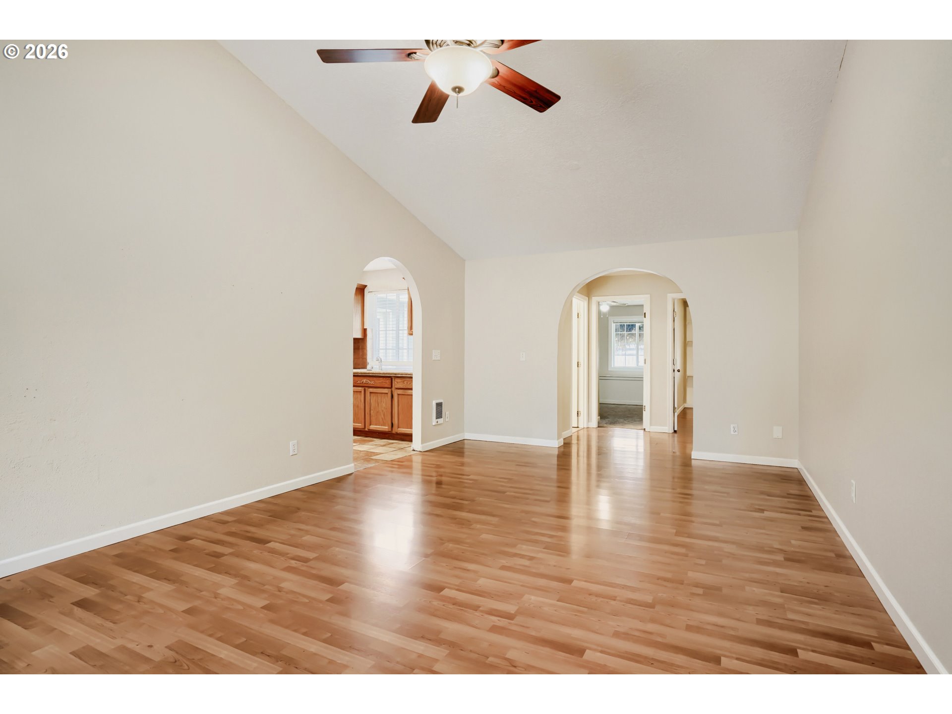 951 Mill St Property Photo 5