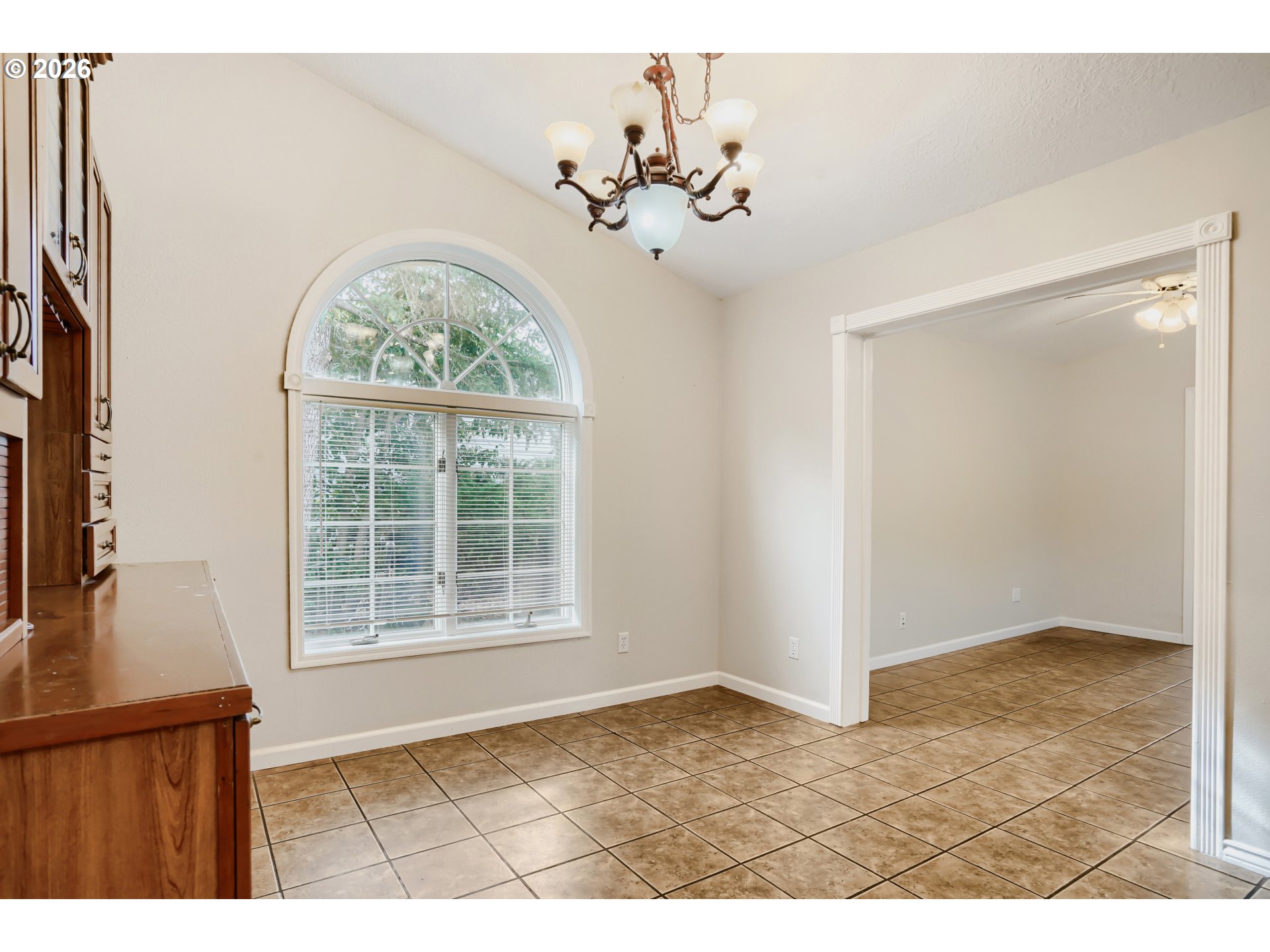 951 Mill St Property Photo 12