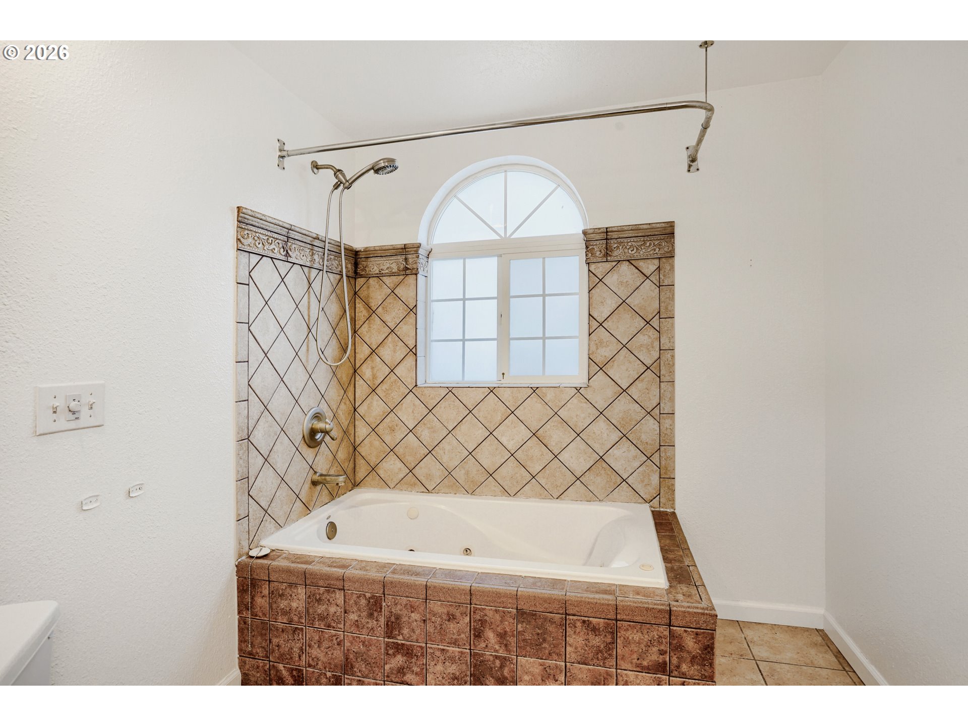 951 Mill St Property Photo 18