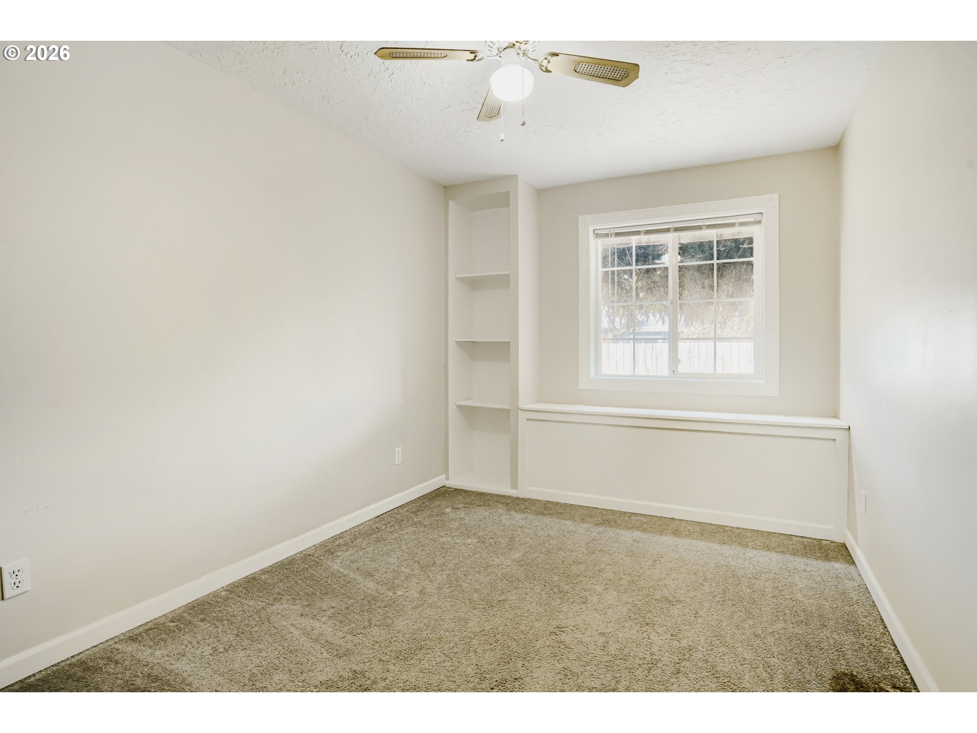 951 Mill St Property Photo 19