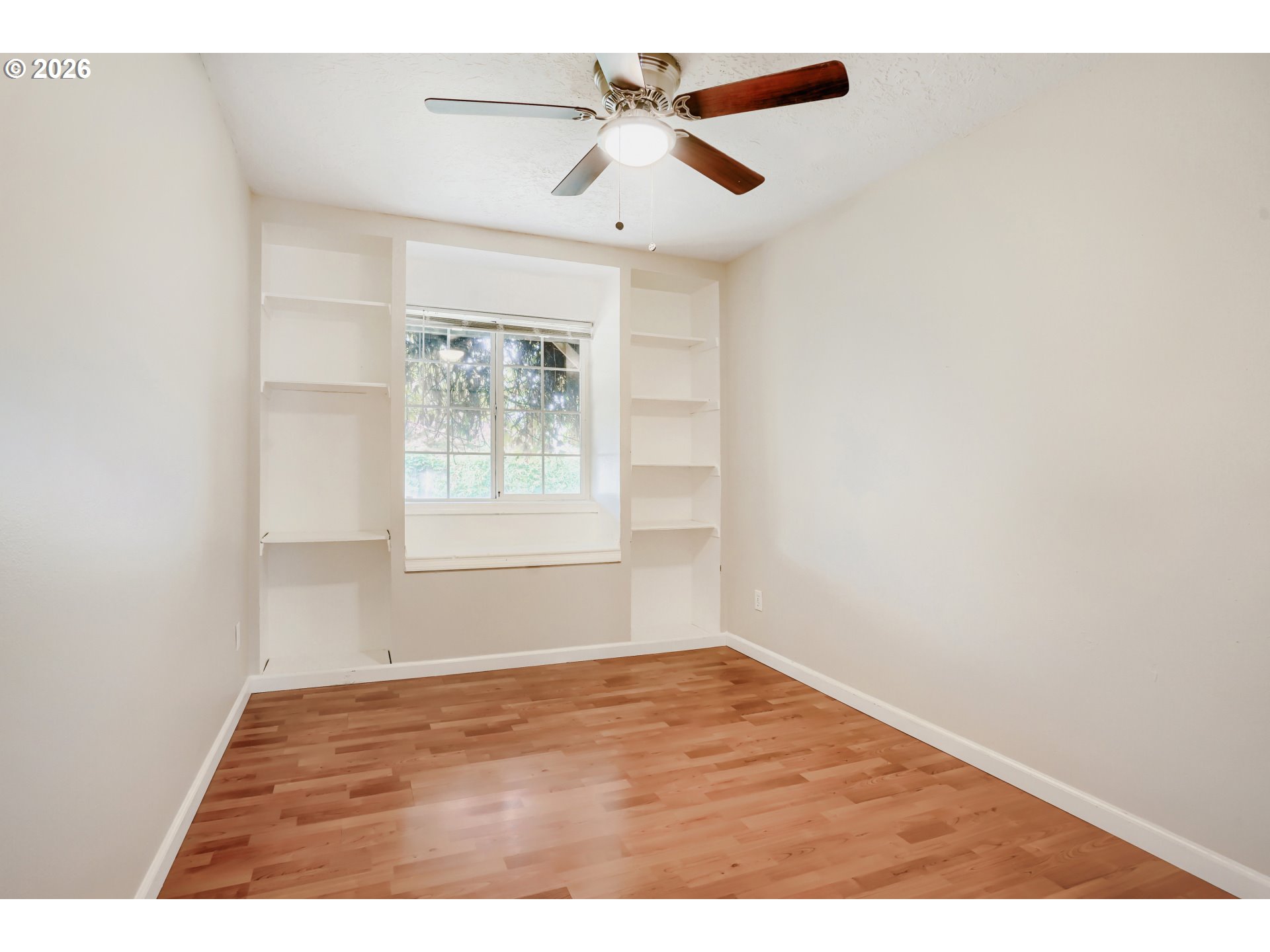 951 Mill St Property Photo 21