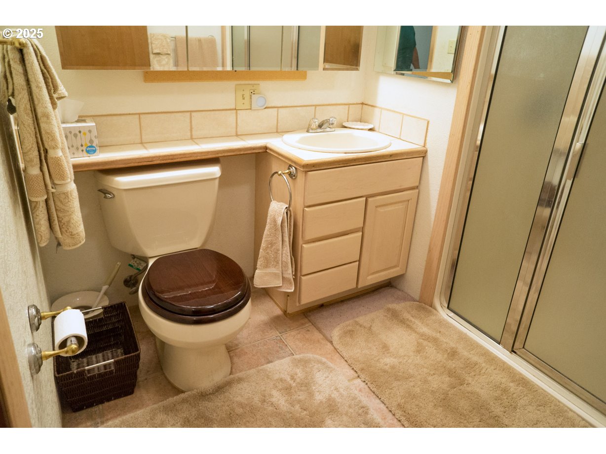 120 Ken Rose Ln Property Photo 22