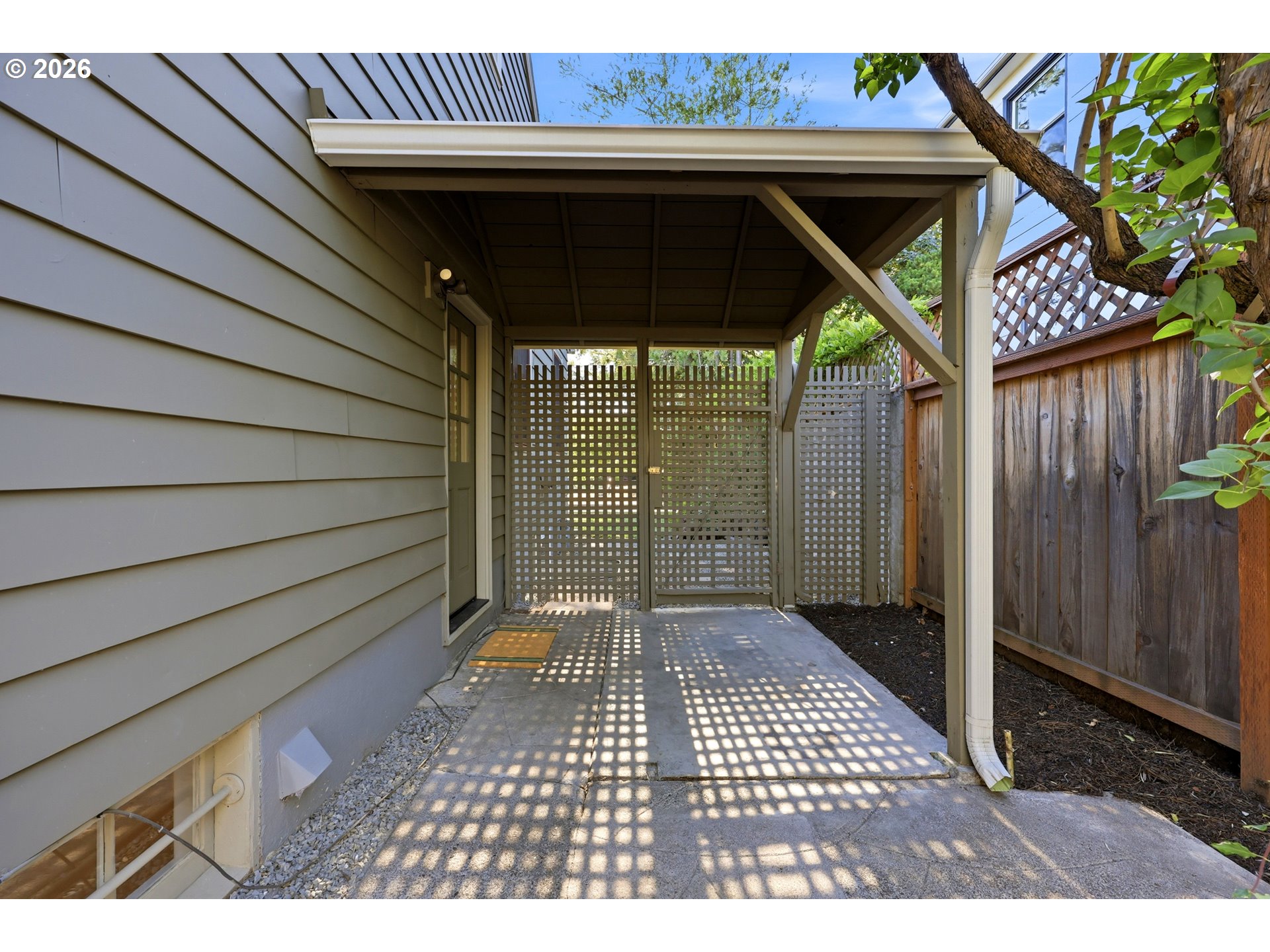 6354 N Williams Ave Property Photo 36