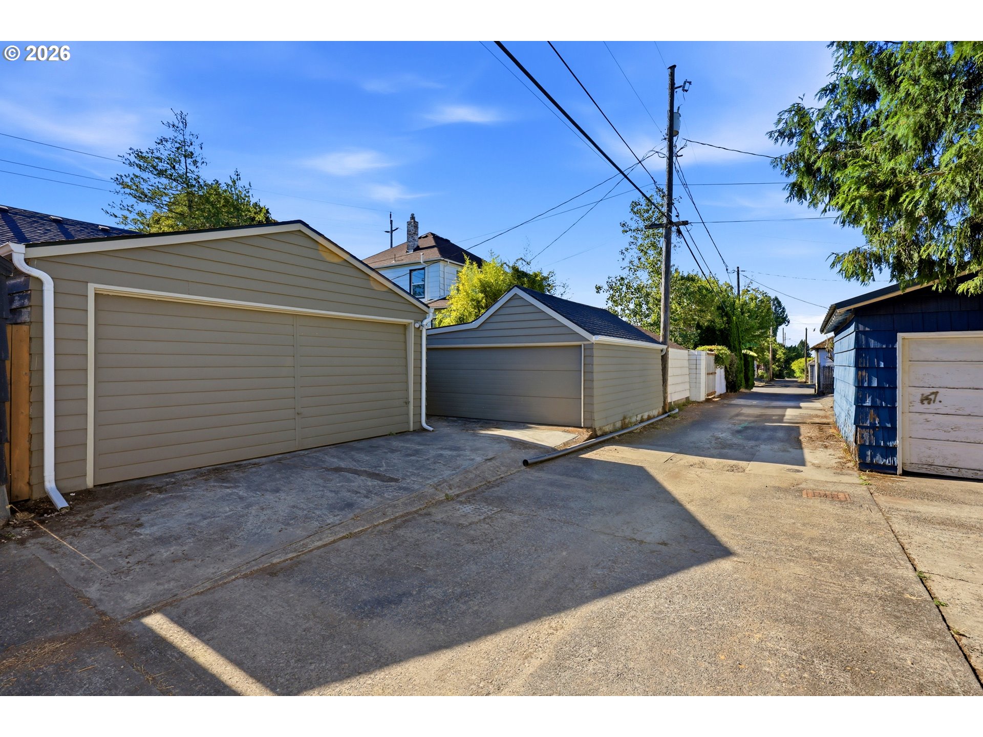 6354 N Williams Ave Property Photo 38