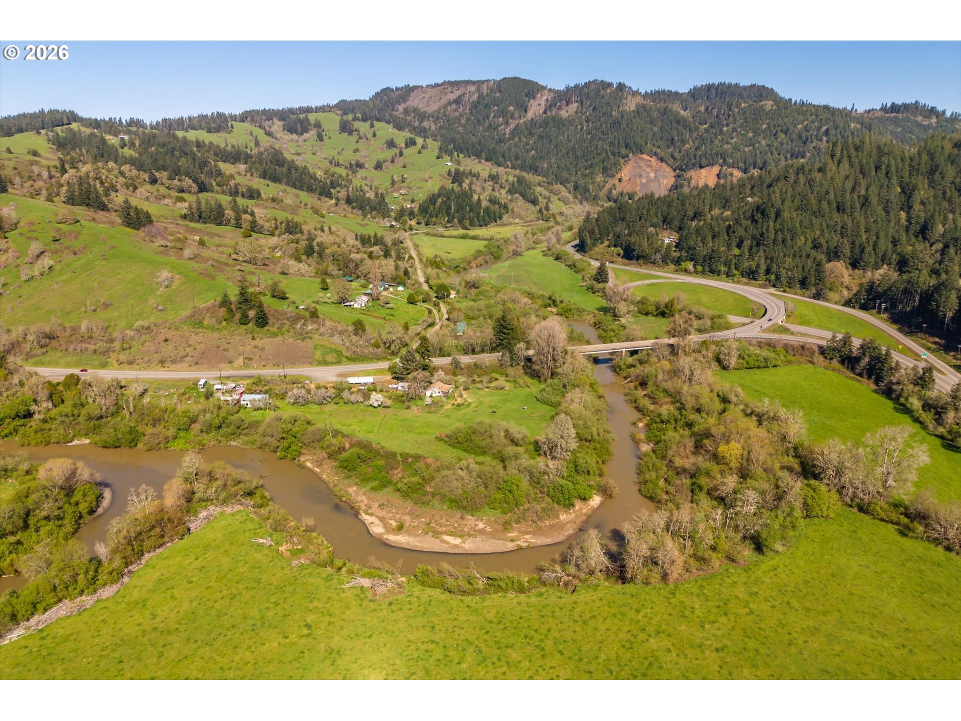 14982 Highway 42 Property Photo 6