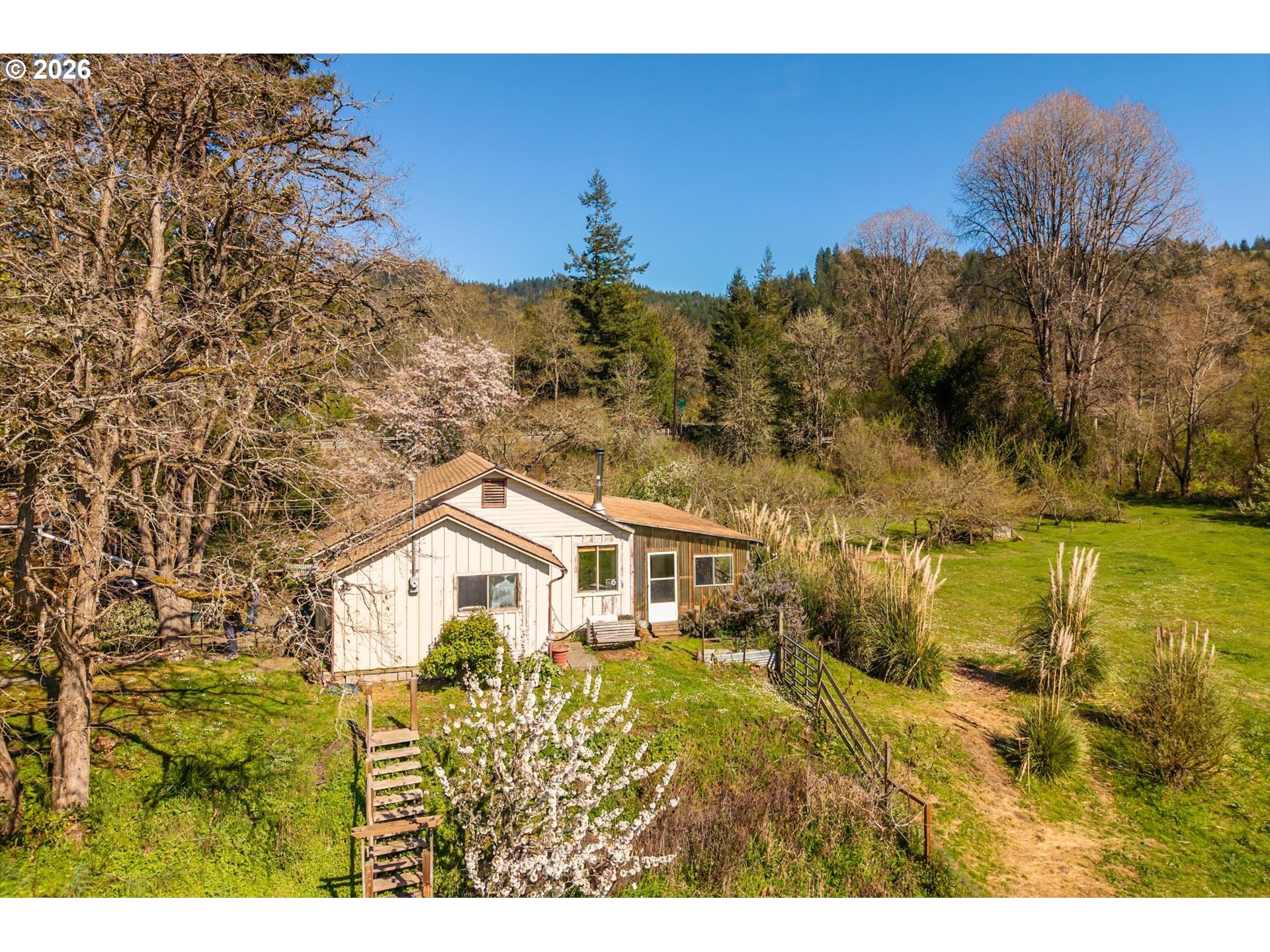 14982 Highway 42 Property Photo 12