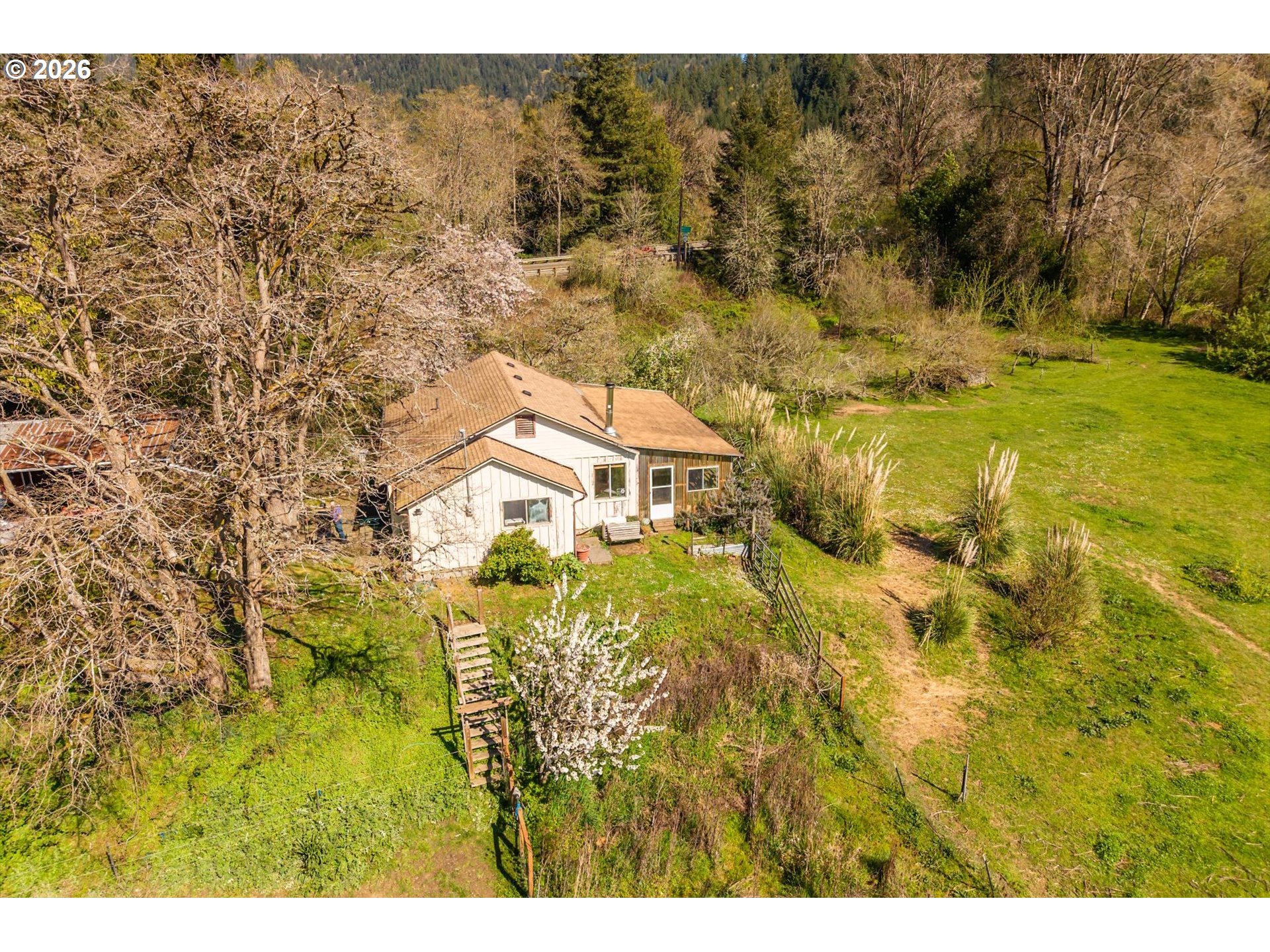 14982 Highway 42 Property Photo 13