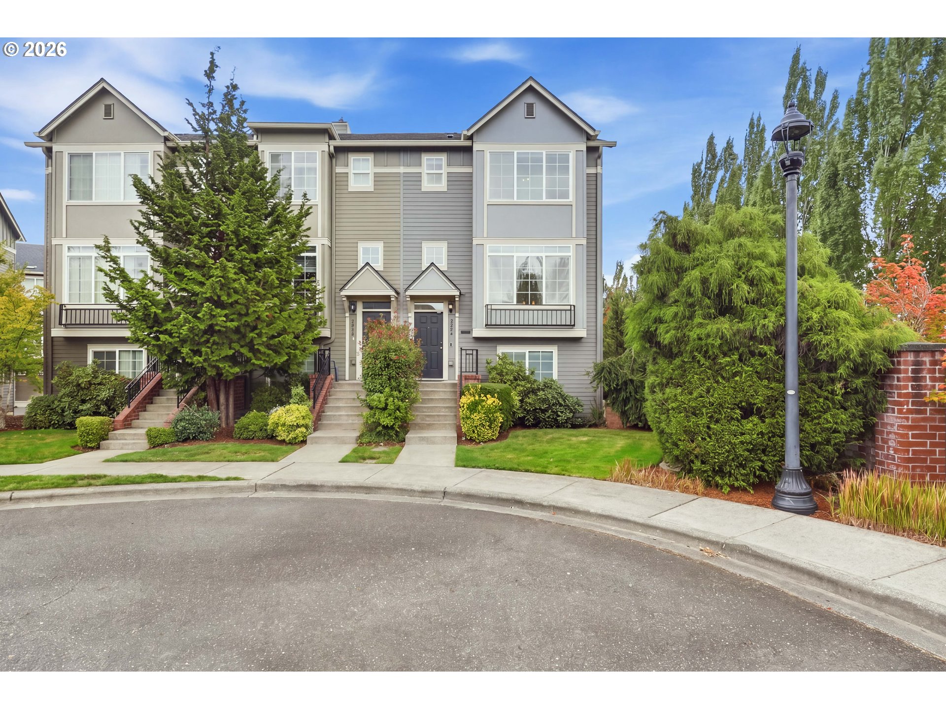 2264 Nw Oak Knoll Pl Property Photo 1