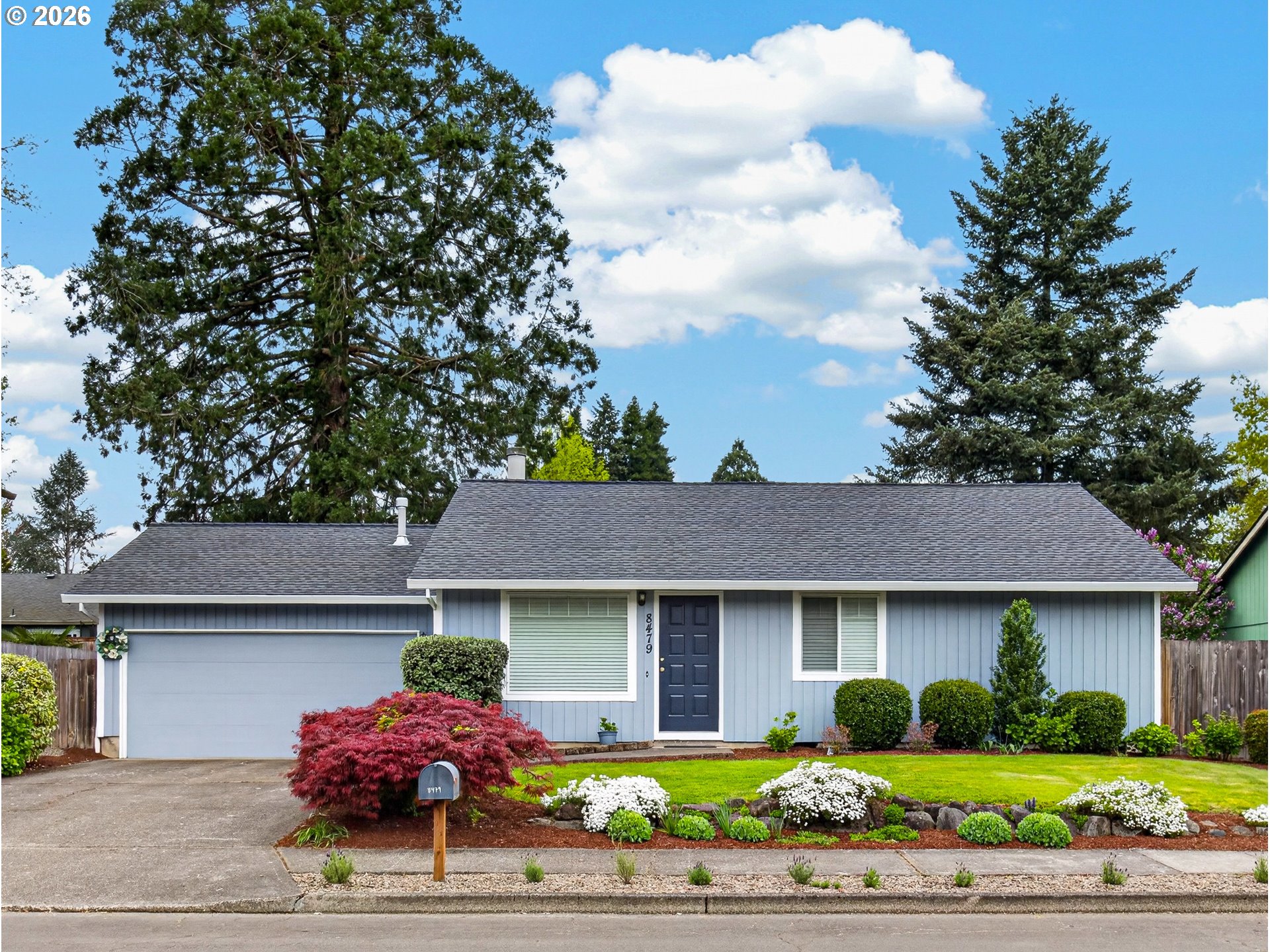 8479 Sw Tygh Loop Property Photo 1