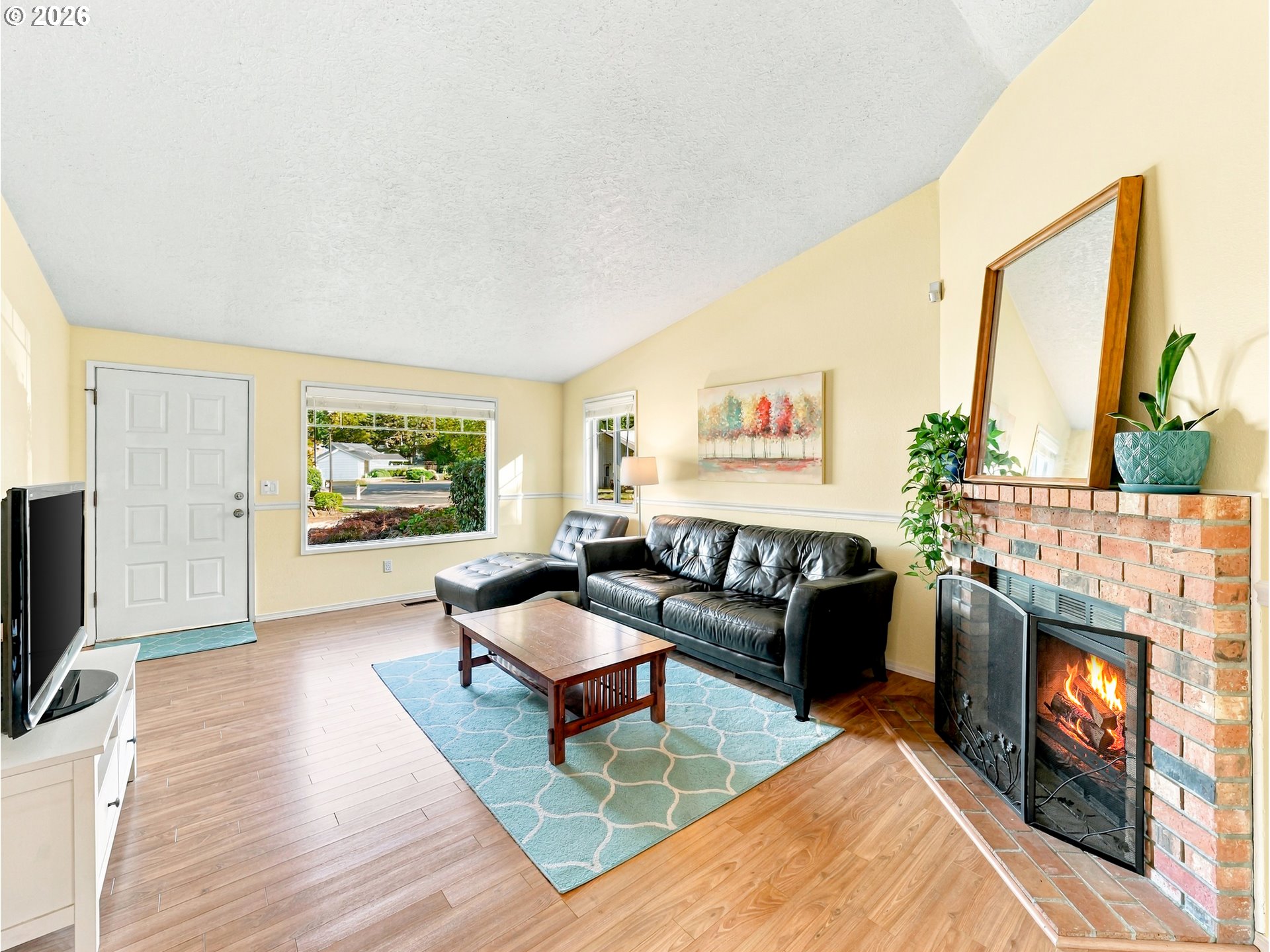 8479 Sw Tygh Loop Property Photo 6