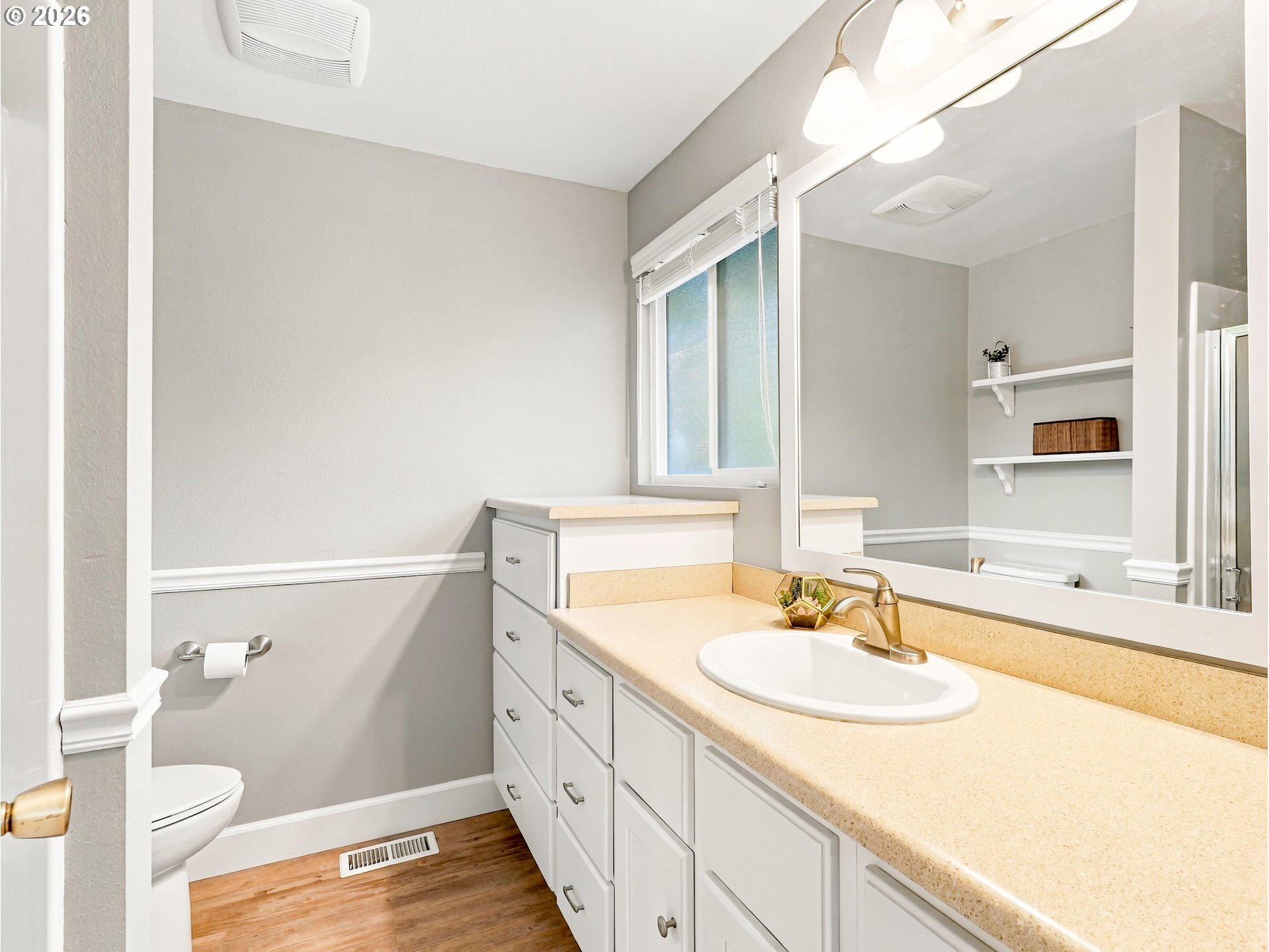 8479 Sw Tygh Loop Property Photo 16