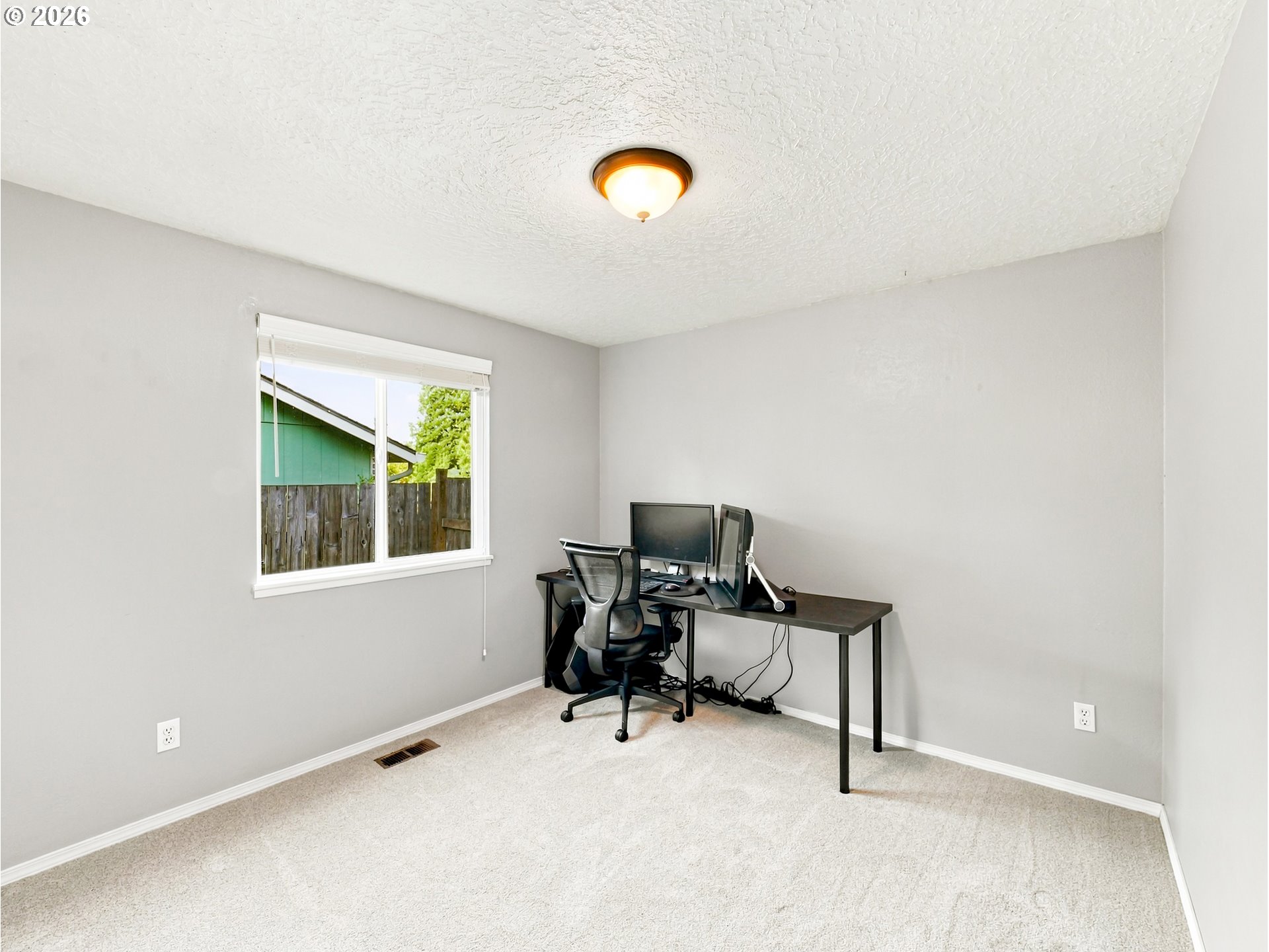 8479 Sw Tygh Loop Property Photo 20