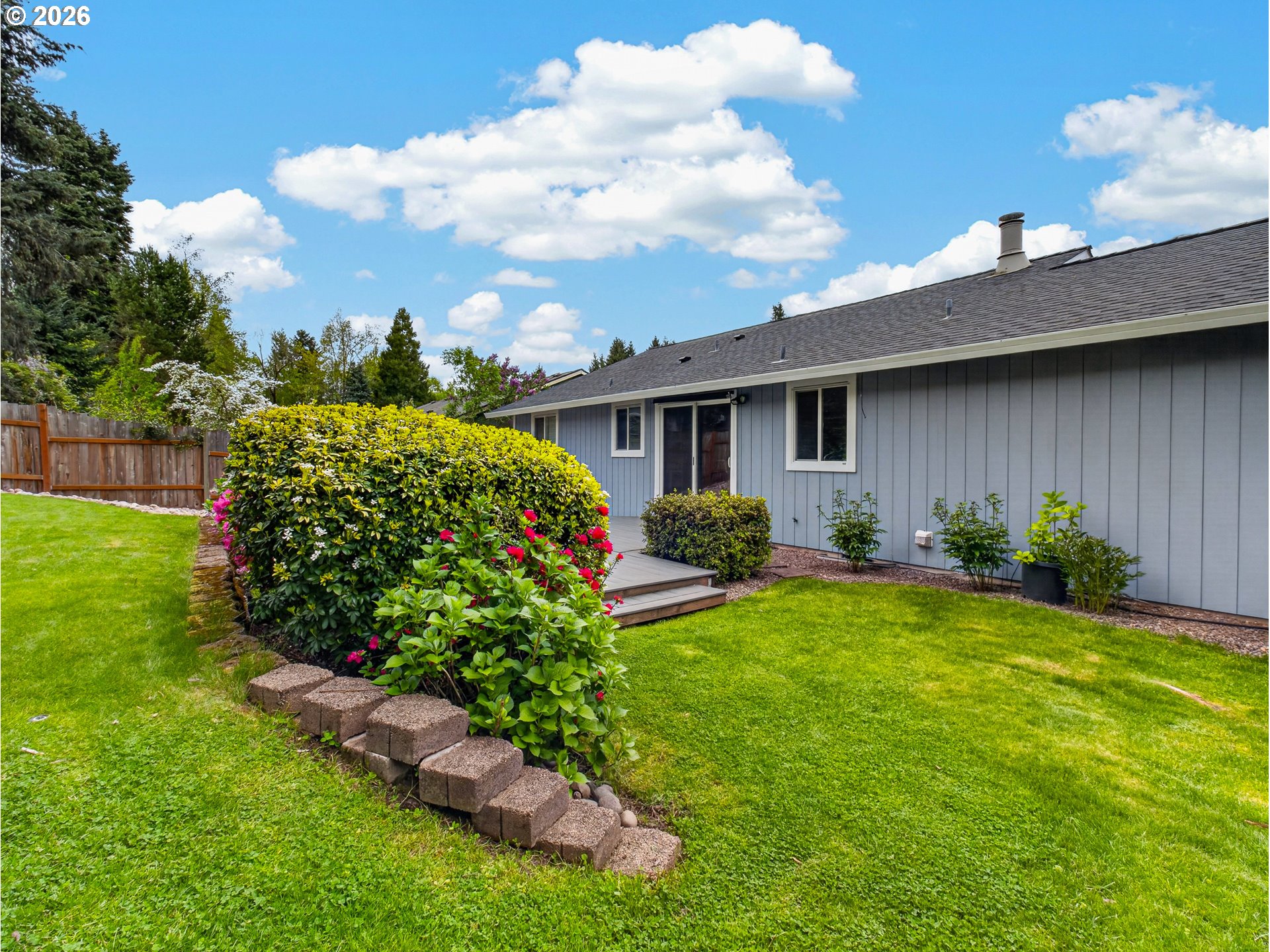 8479 Sw Tygh Loop Property Photo 27