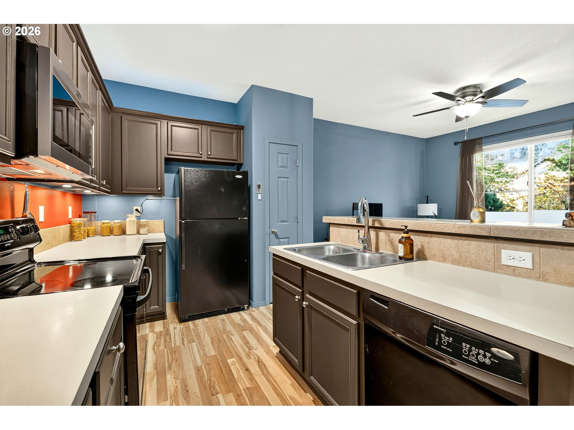 38476 Cascadia Village Dr Property Photo 12