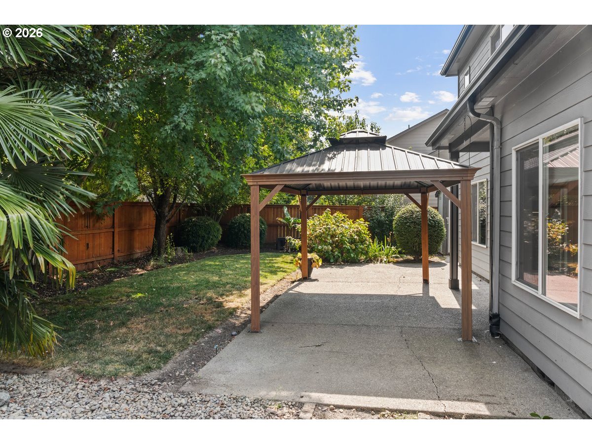 7366 Pineview St Ne Property Photo 35