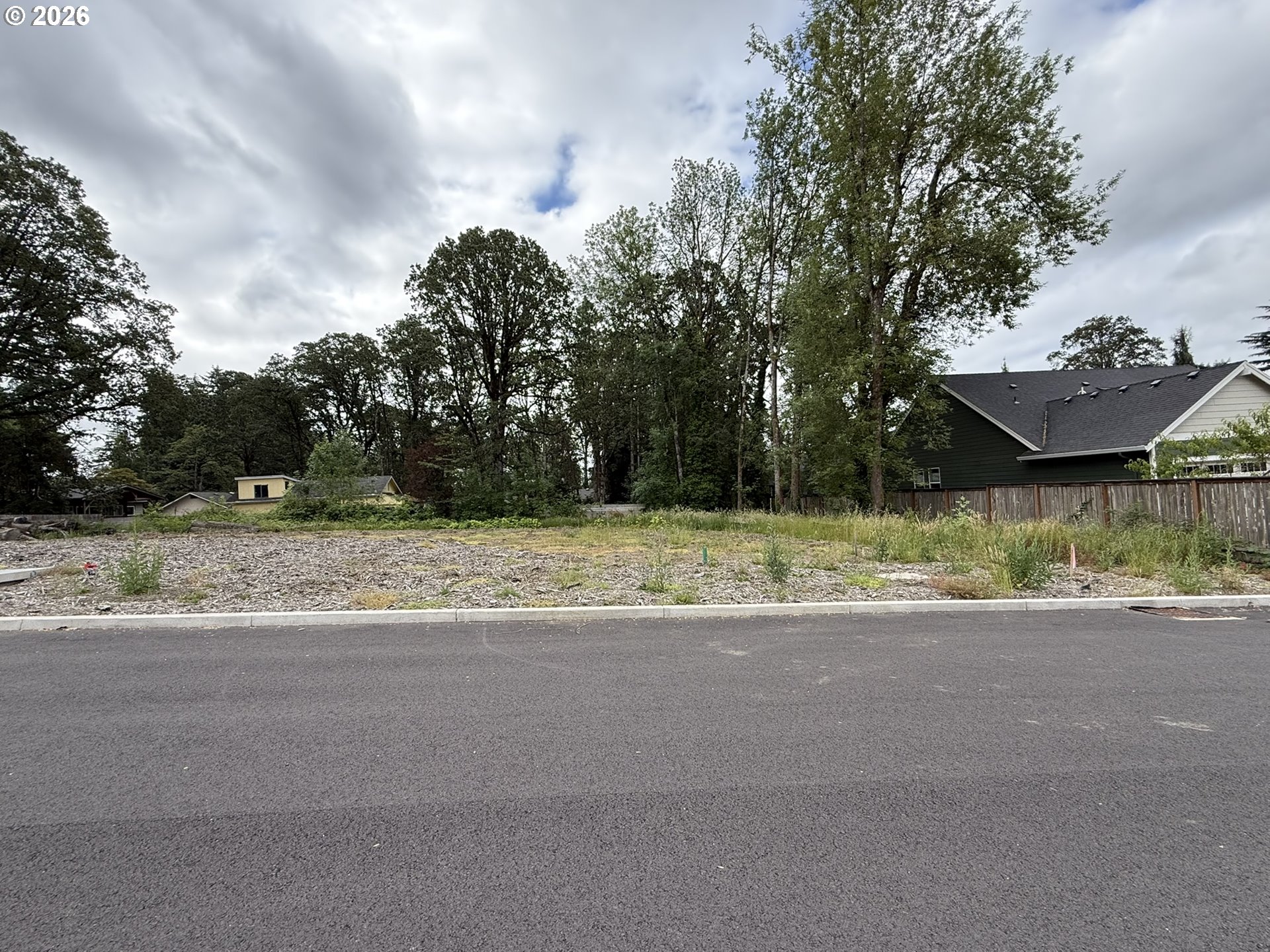 3117 Se Merlot Rd Property Photo 1