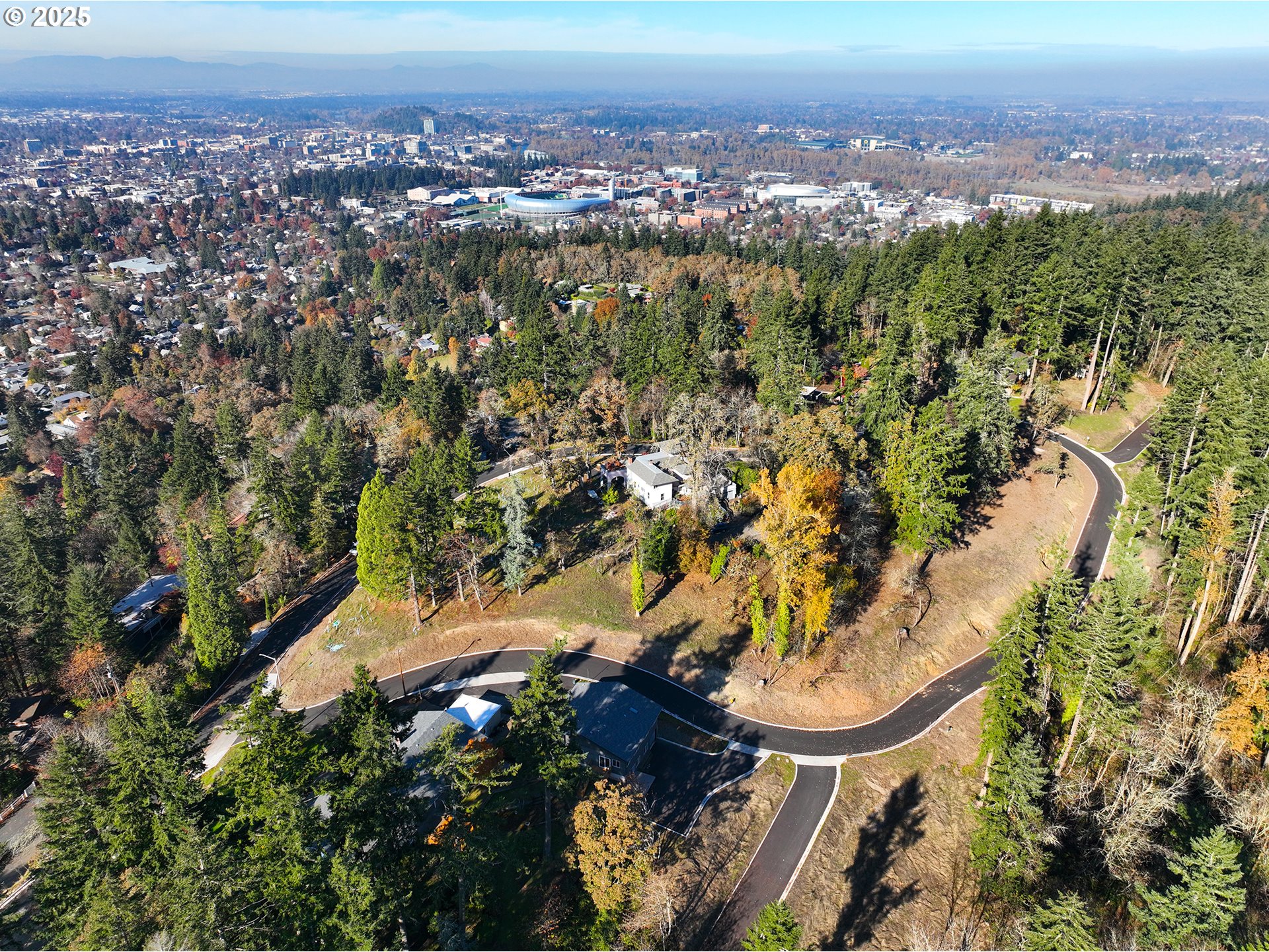 Capital Dr Property Photo 4