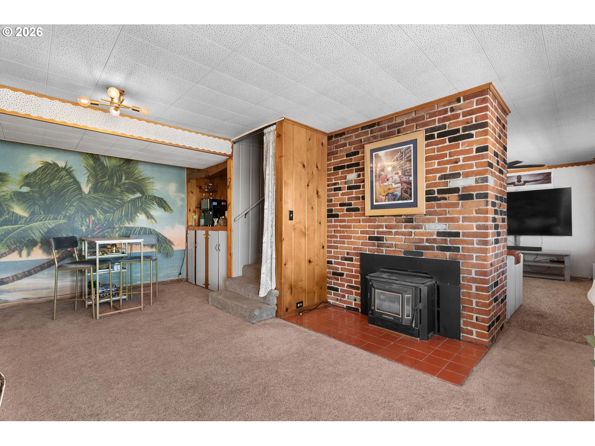 300 Hillcrest Dr Property Photo 31