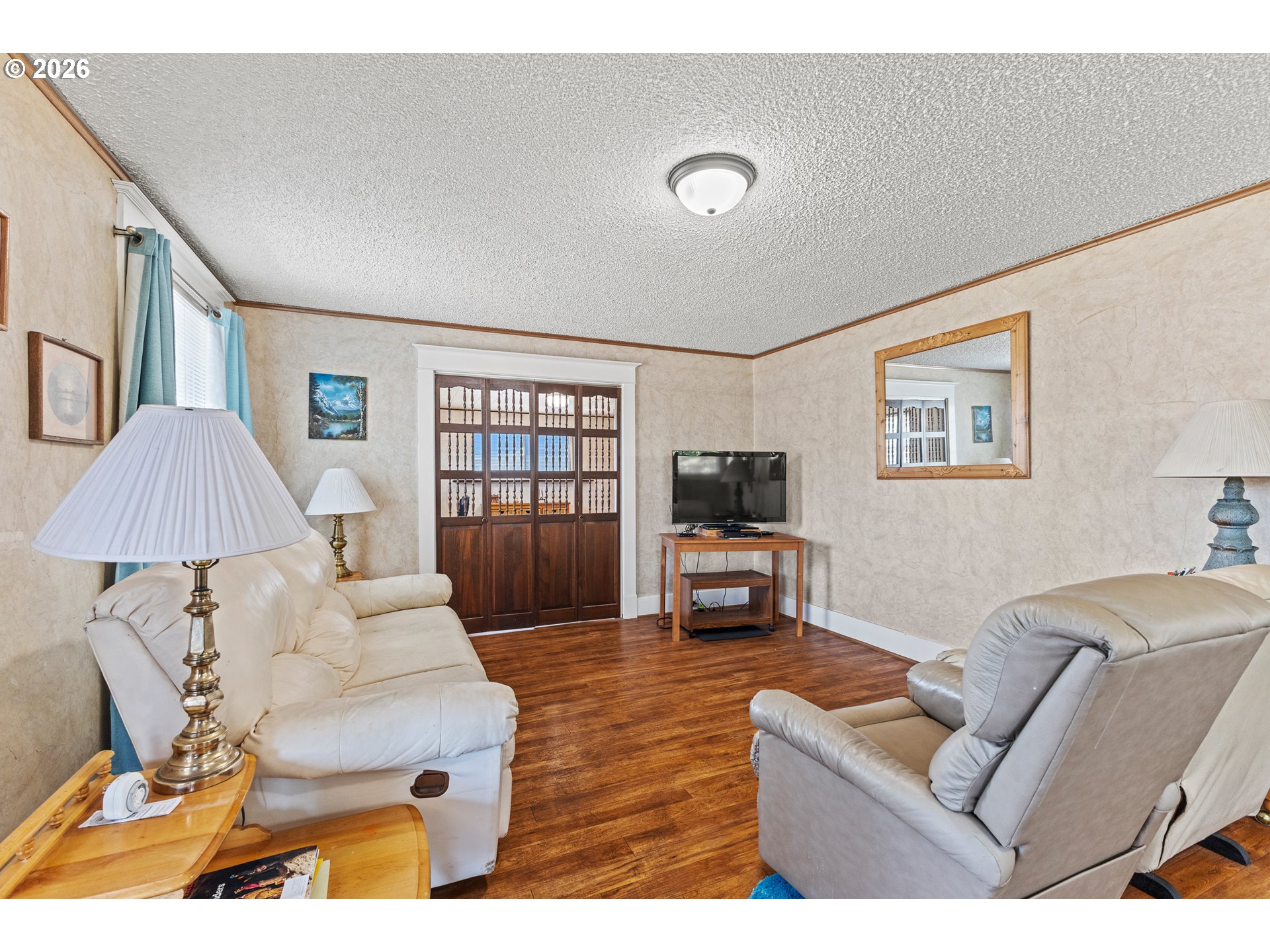 208 7th St Property Photo 15