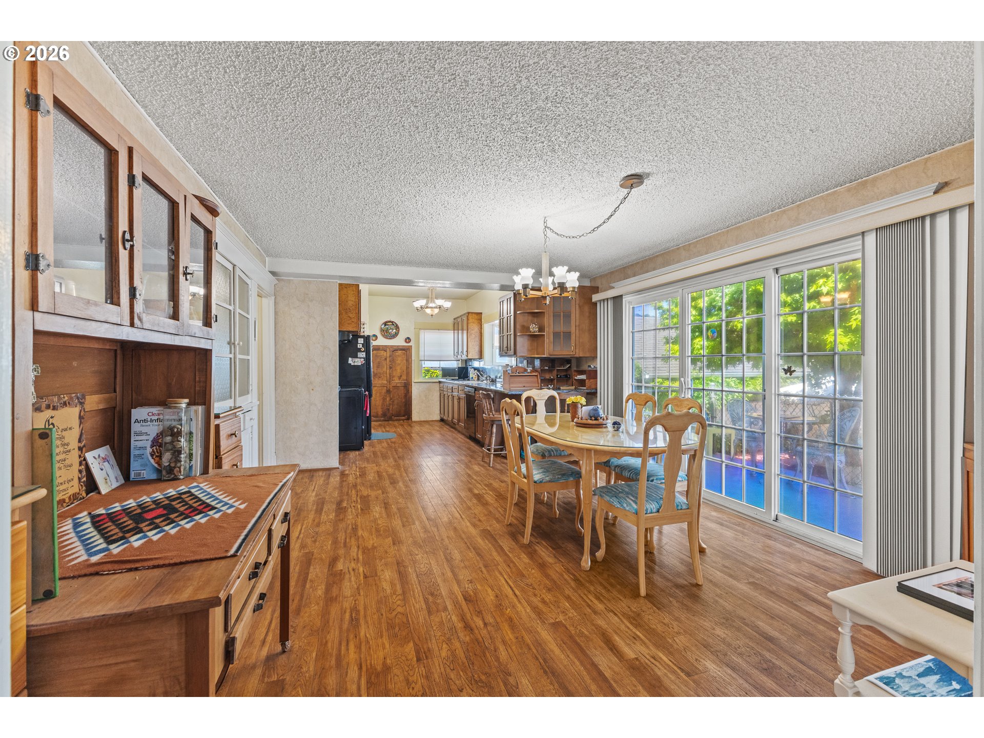 208 7th St Property Photo 18