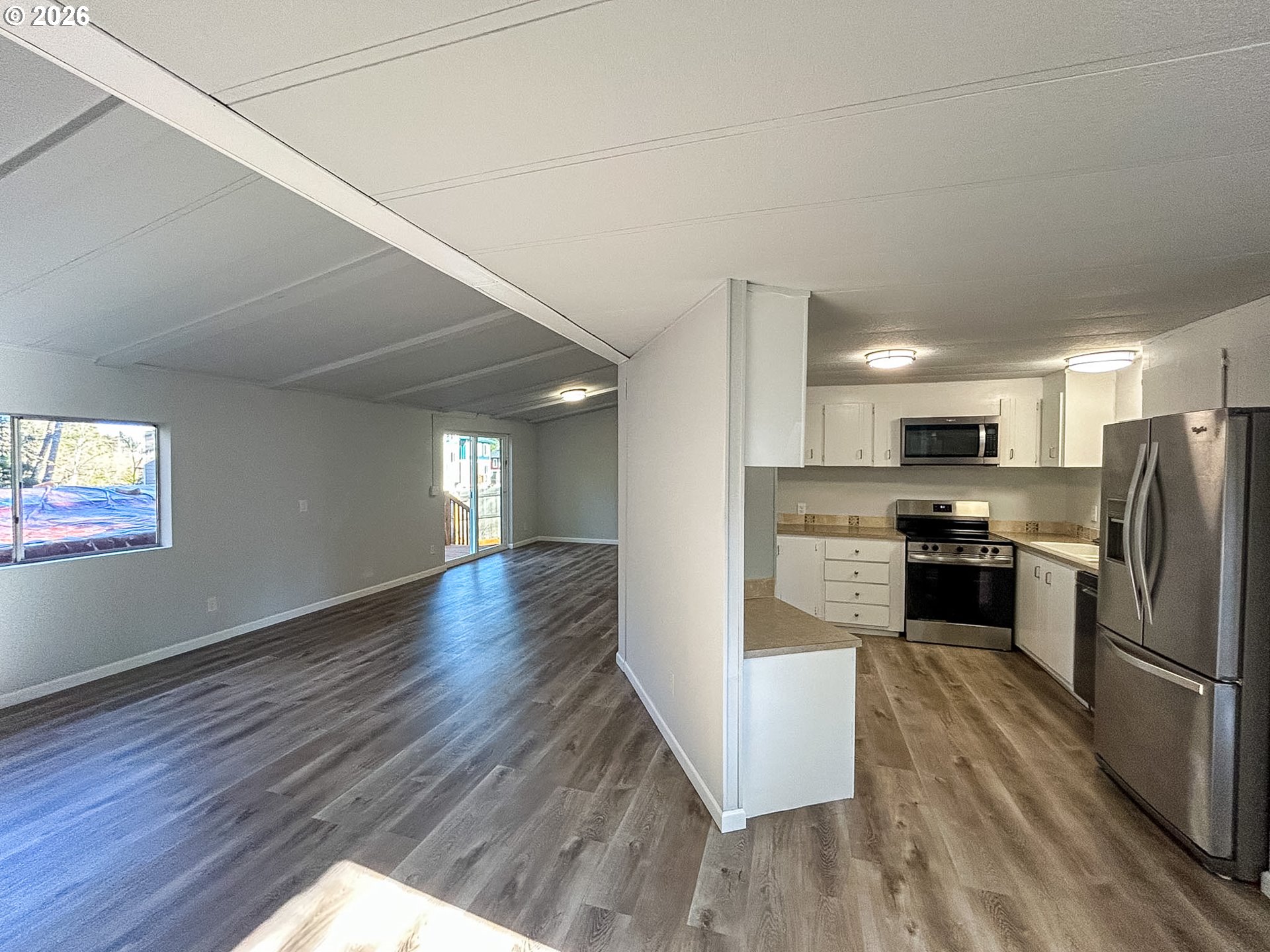 37600 Sunset St Property Photo 9