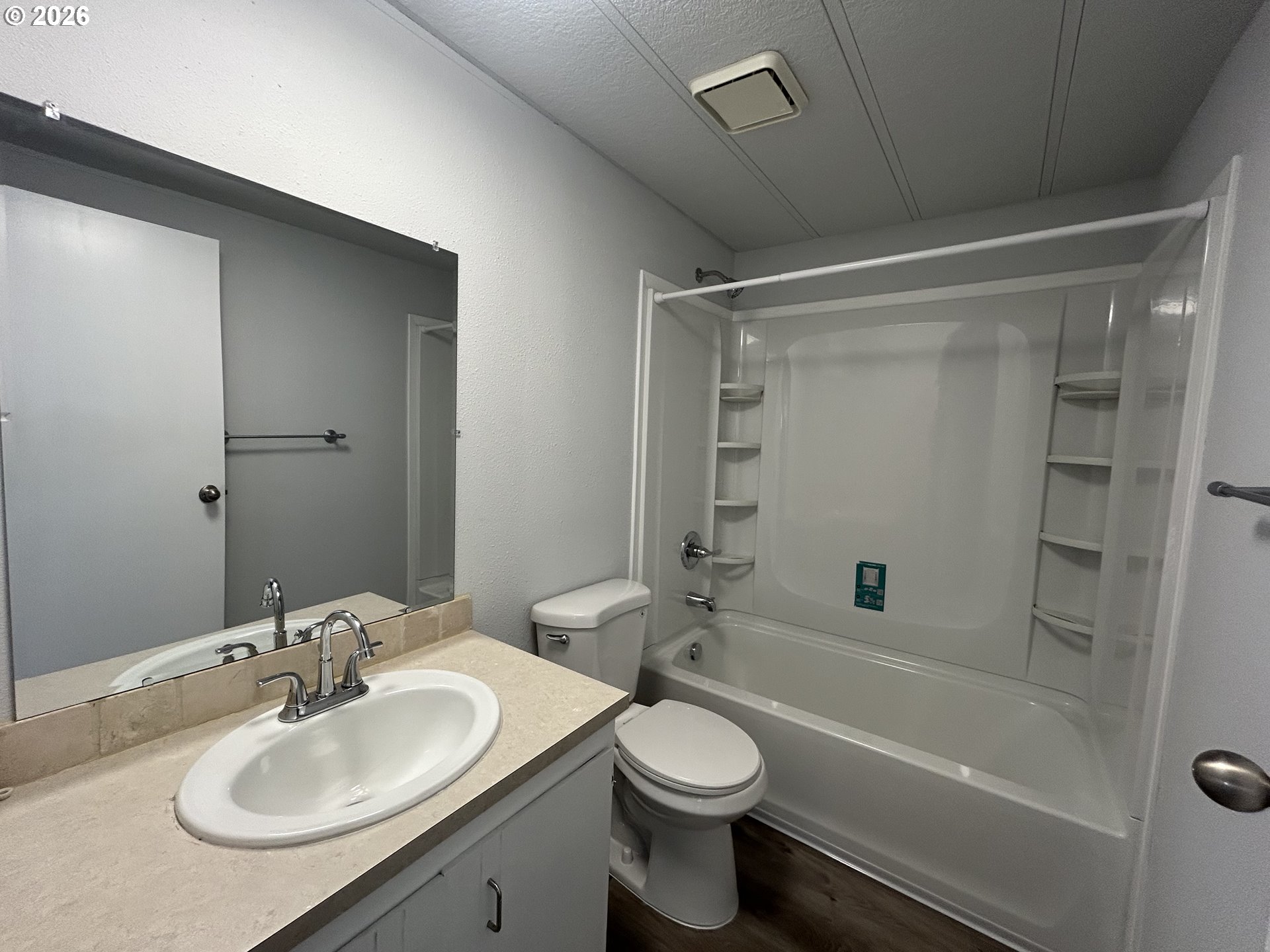 37600 Sunset St Property Photo 16