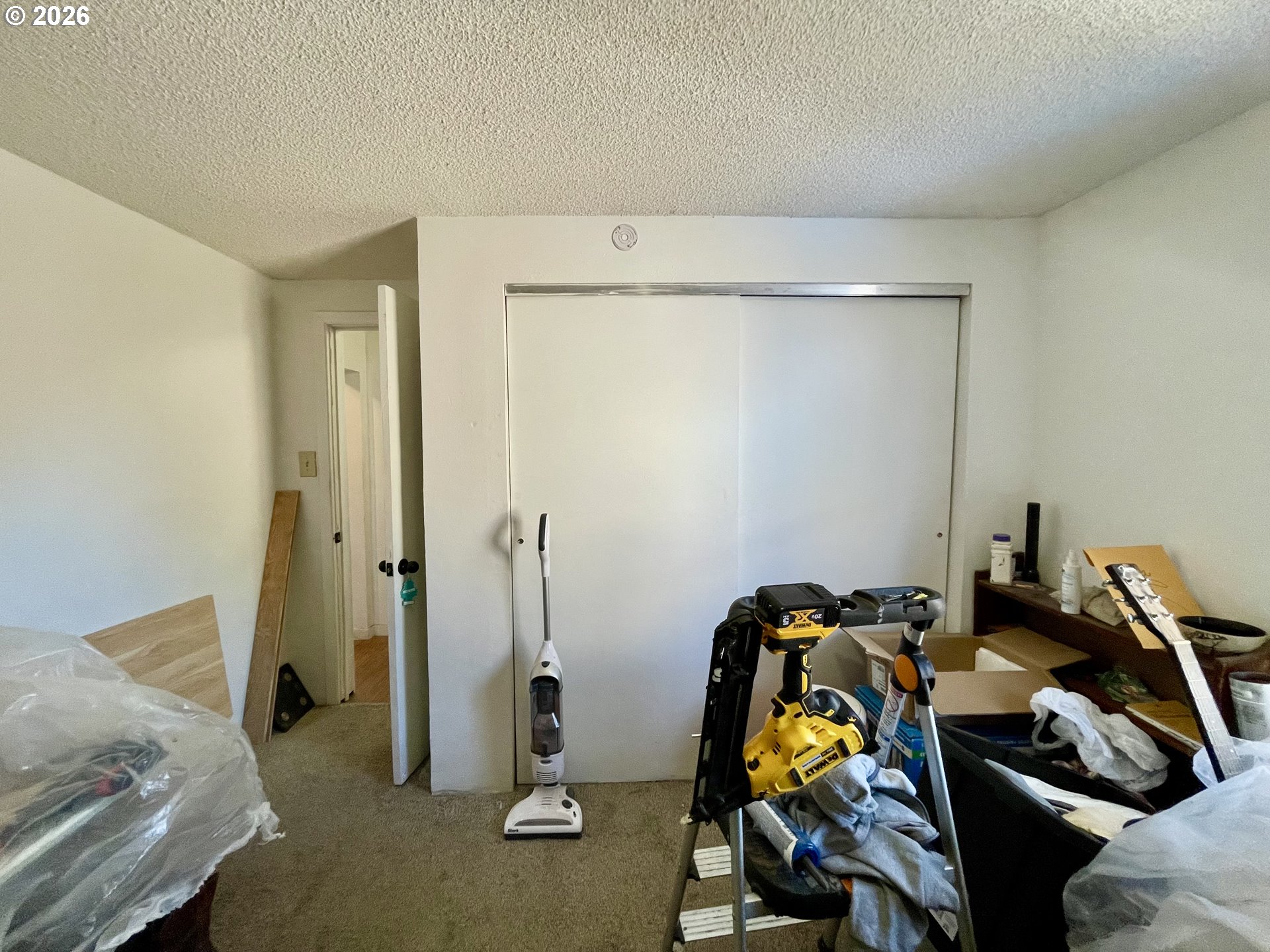 330 S 17th Ave Property Photo 32