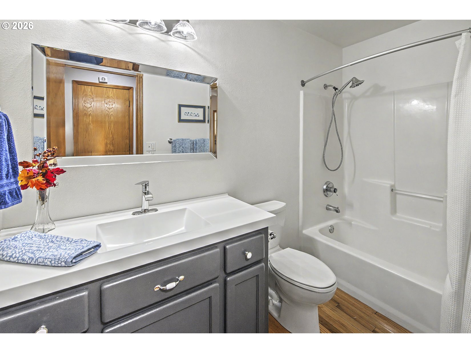 672 Ne Valarie Ct Property Photo 41