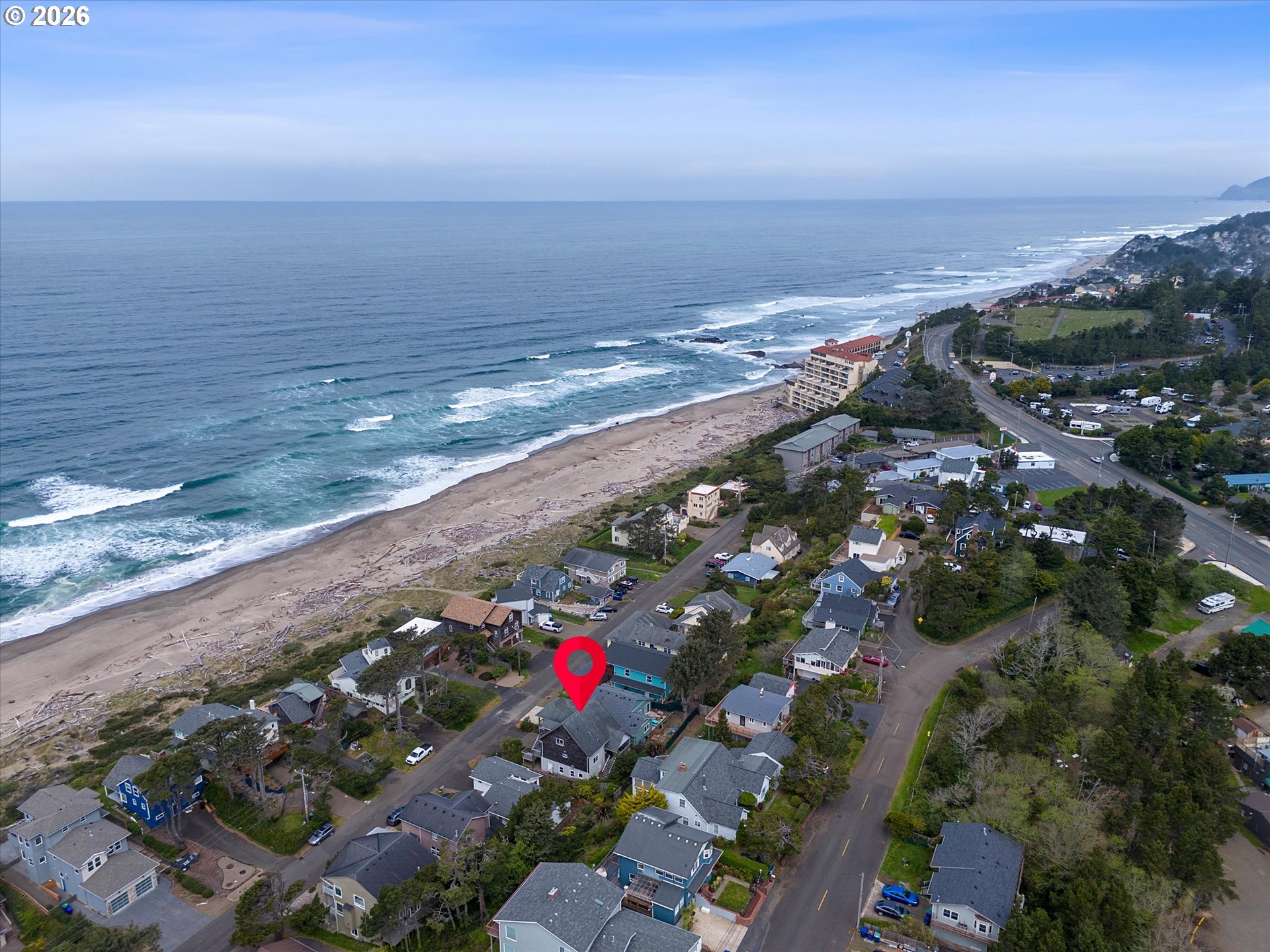 4486 Sw Beach Ave Property Photo 4