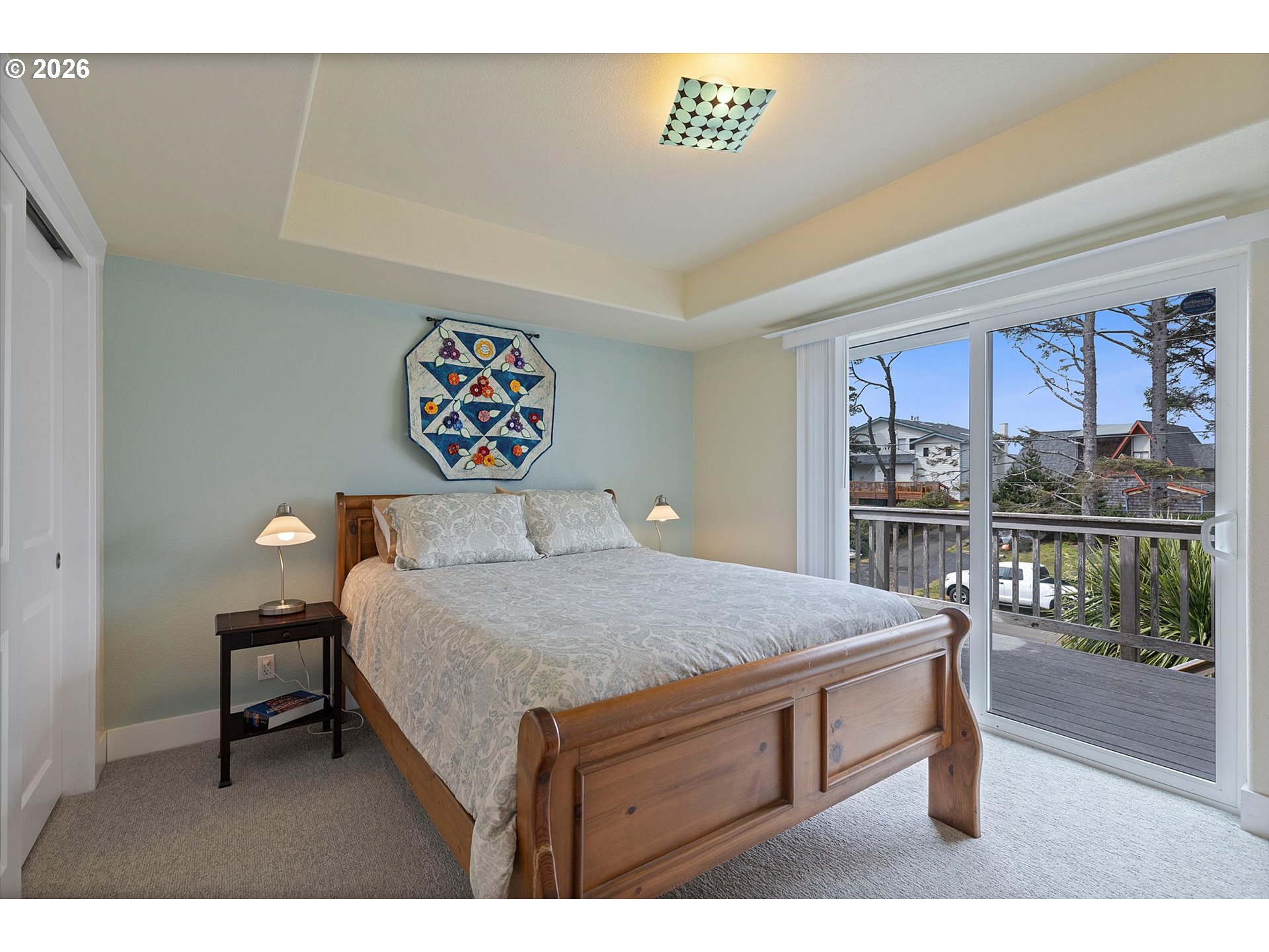 4486 Sw Beach Ave Property Photo 21