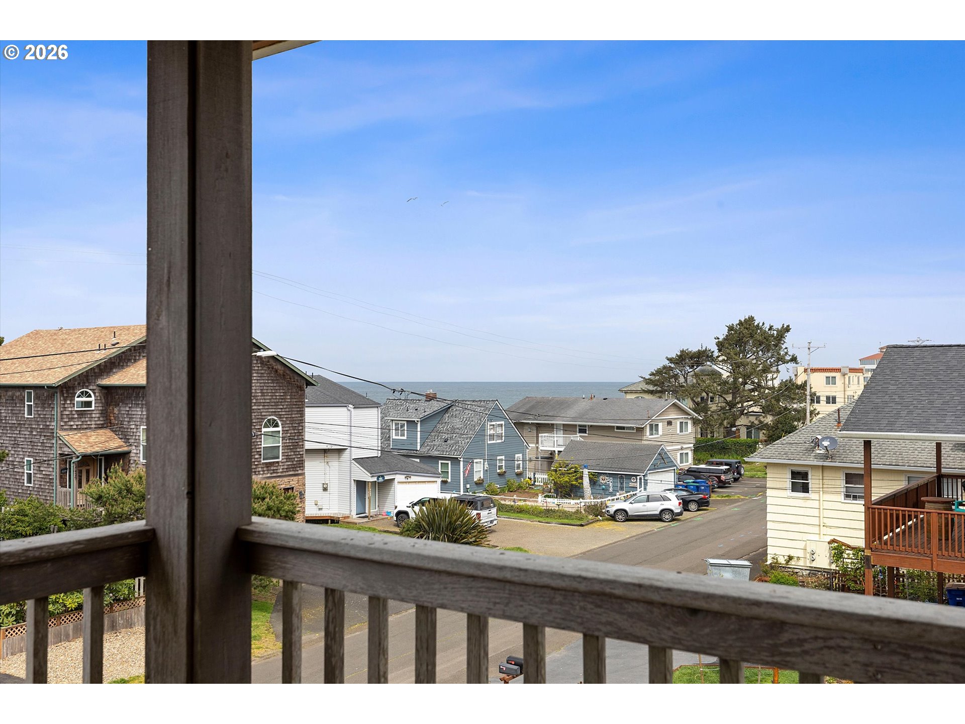 4486 Sw Beach Ave Property Photo 31