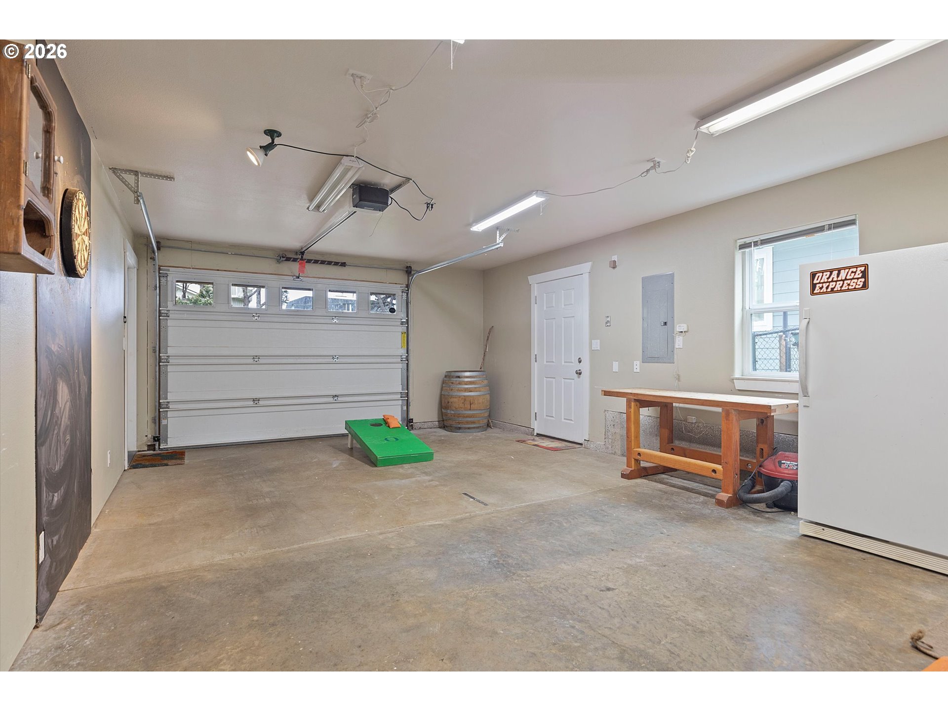 4486 Sw Beach Ave Property Photo 41