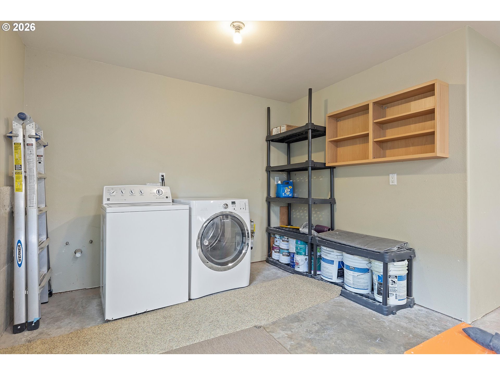 4486 Sw Beach Ave Property Photo 43