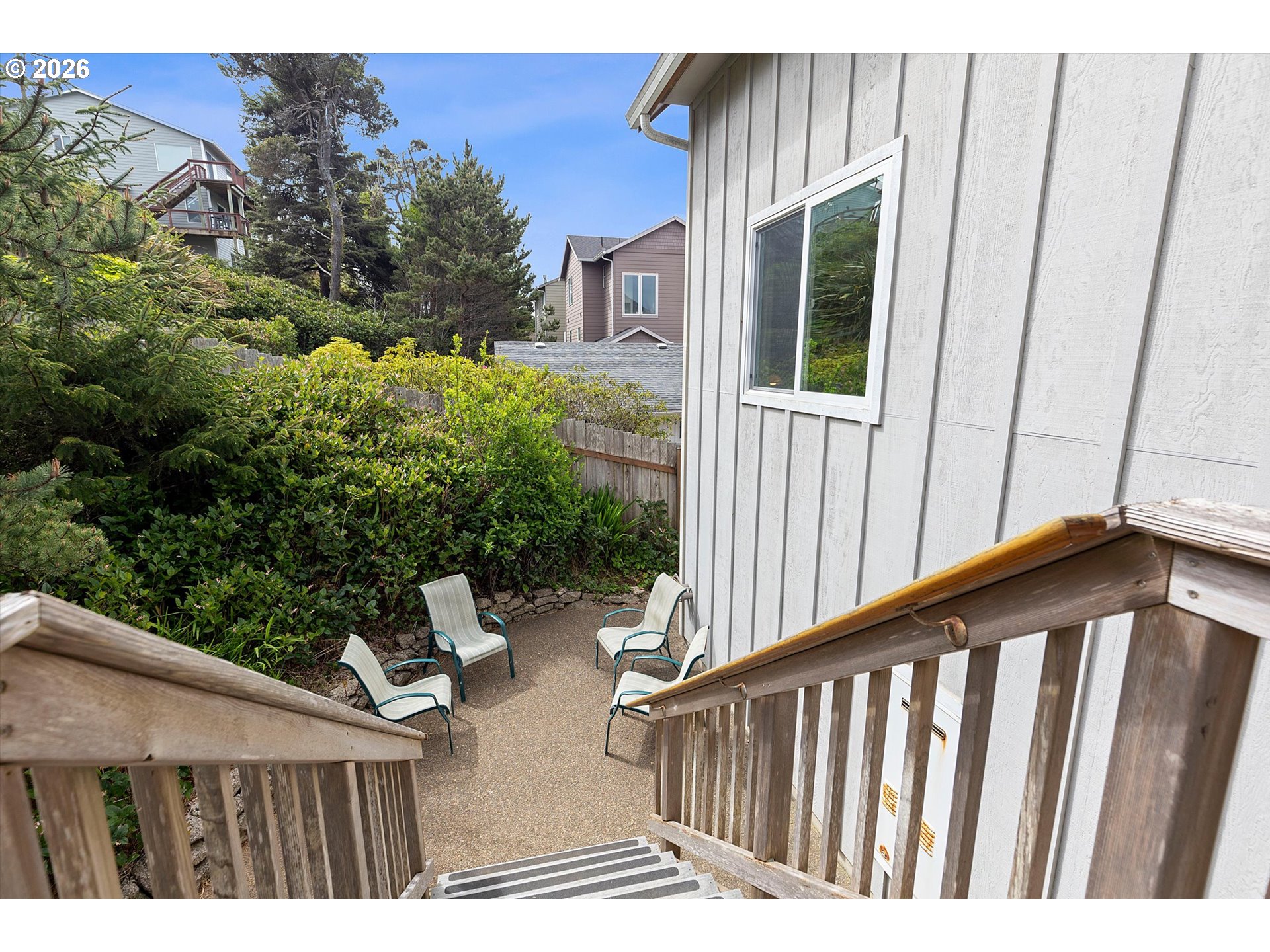 4486 Sw Beach Ave Property Photo 44