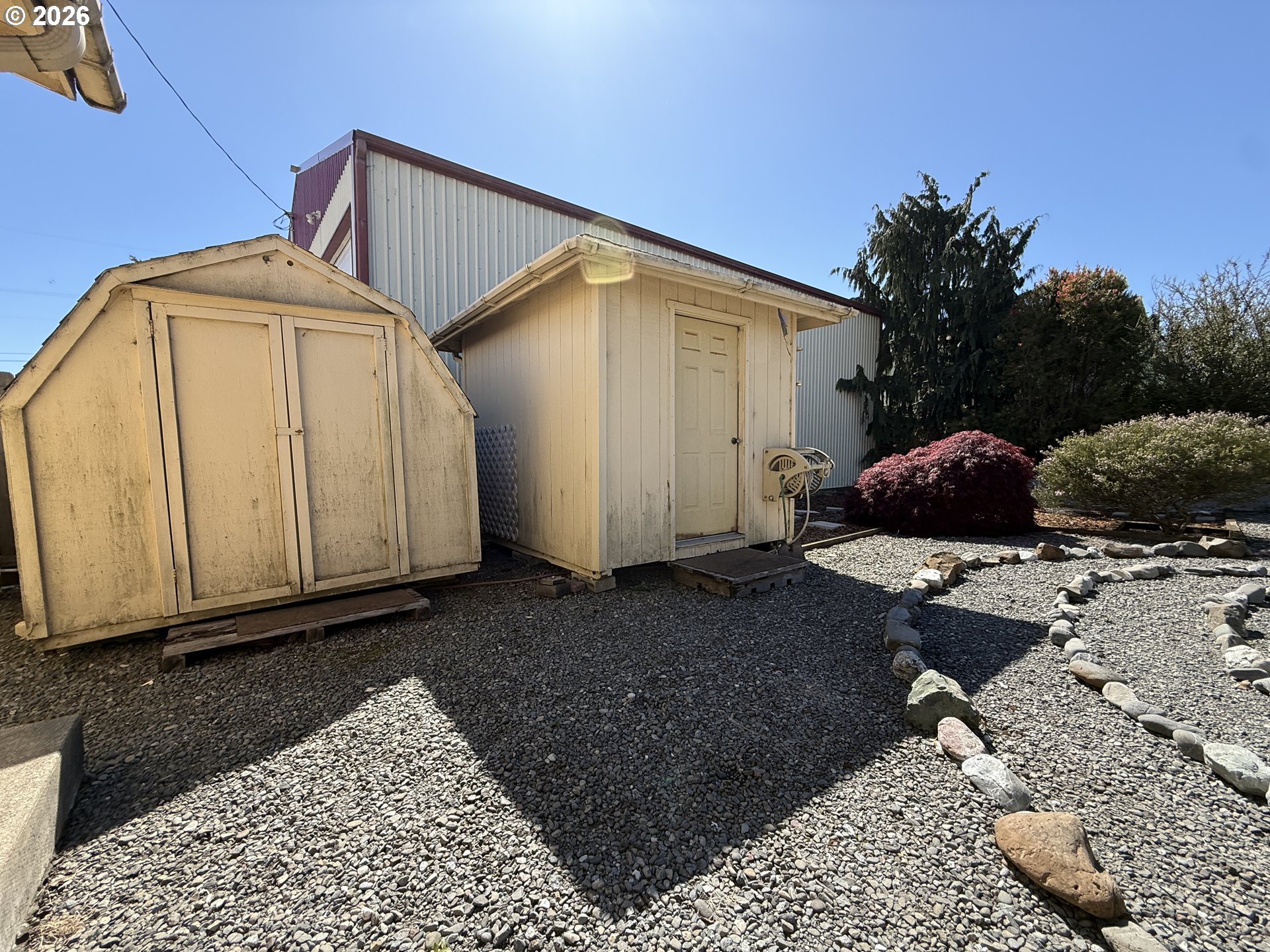 231 Wharf St Property Photo 34