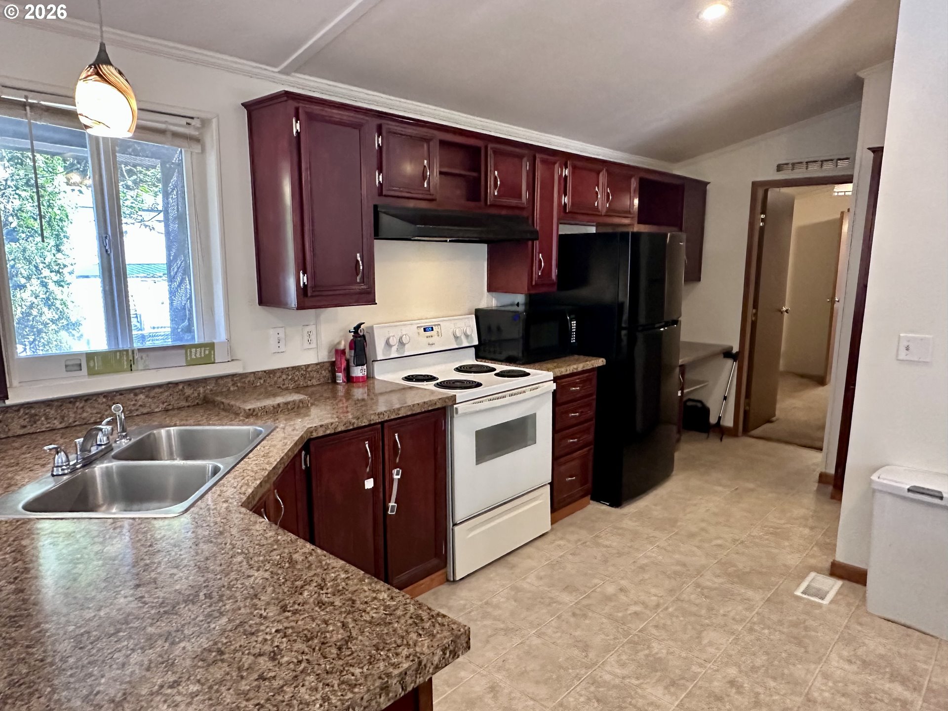 369 Lacasa St Property Photo 5