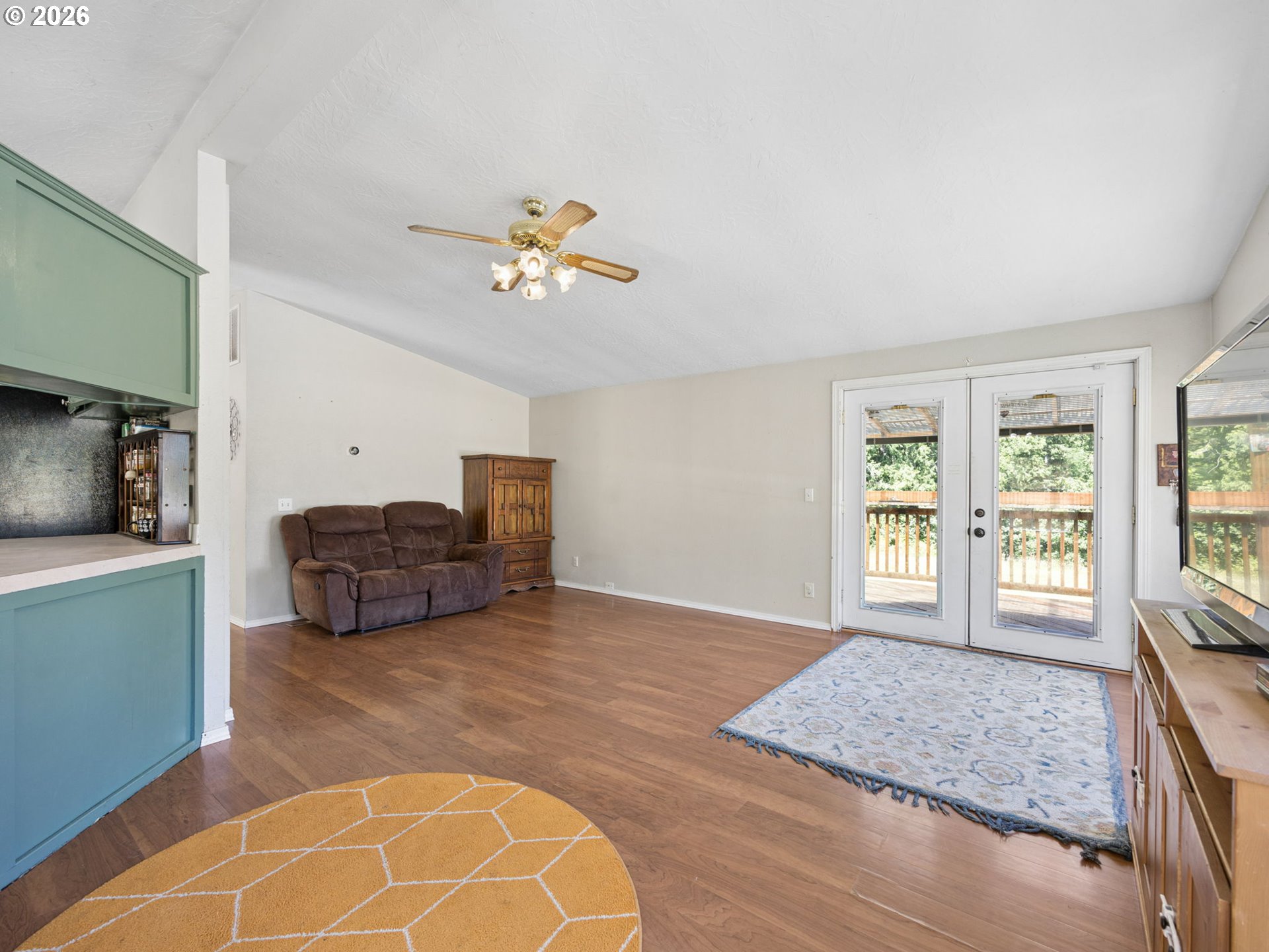53295 E Marmot Rd Property Photo 10