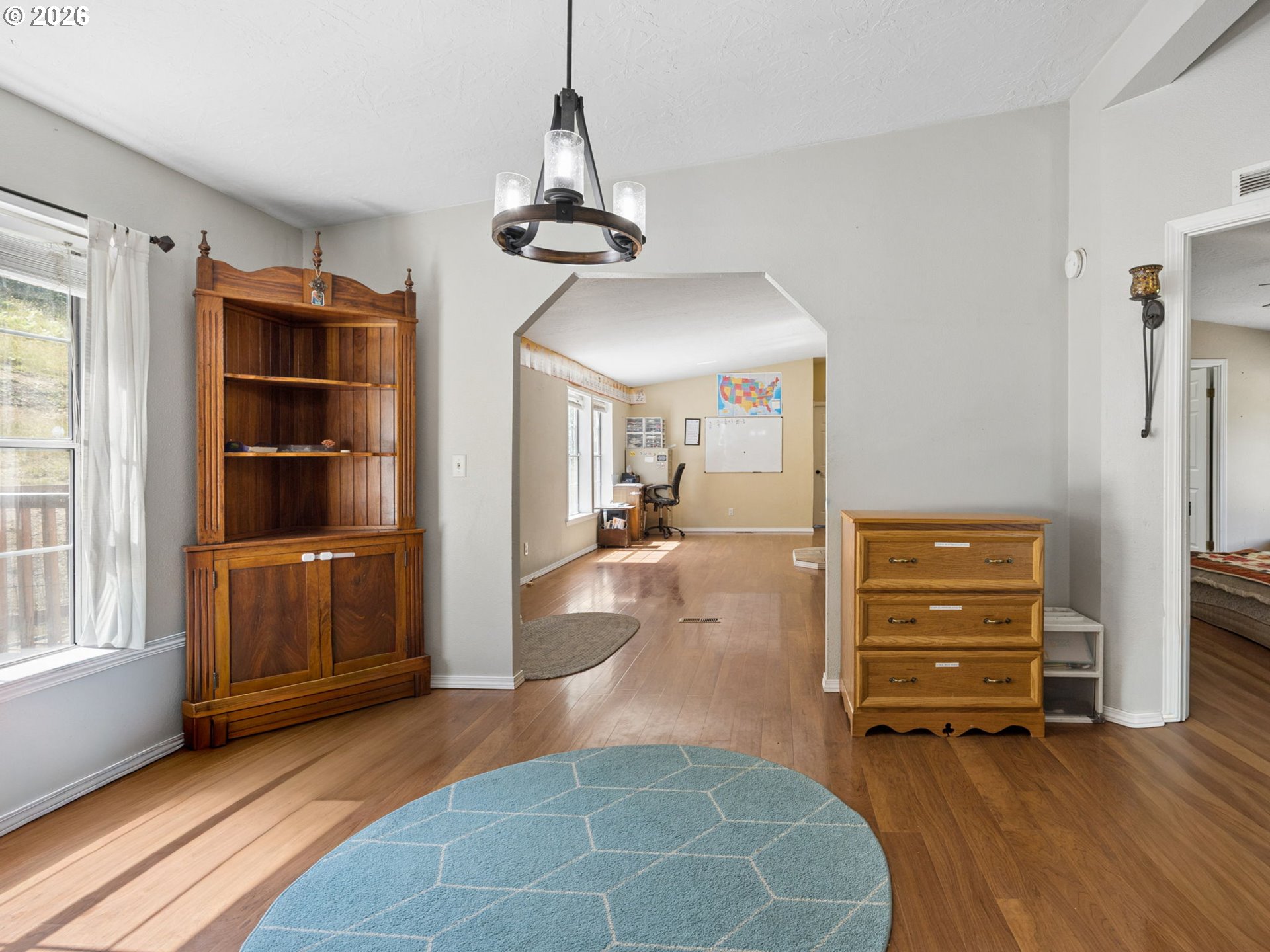 53295 E Marmot Rd Property Photo 16