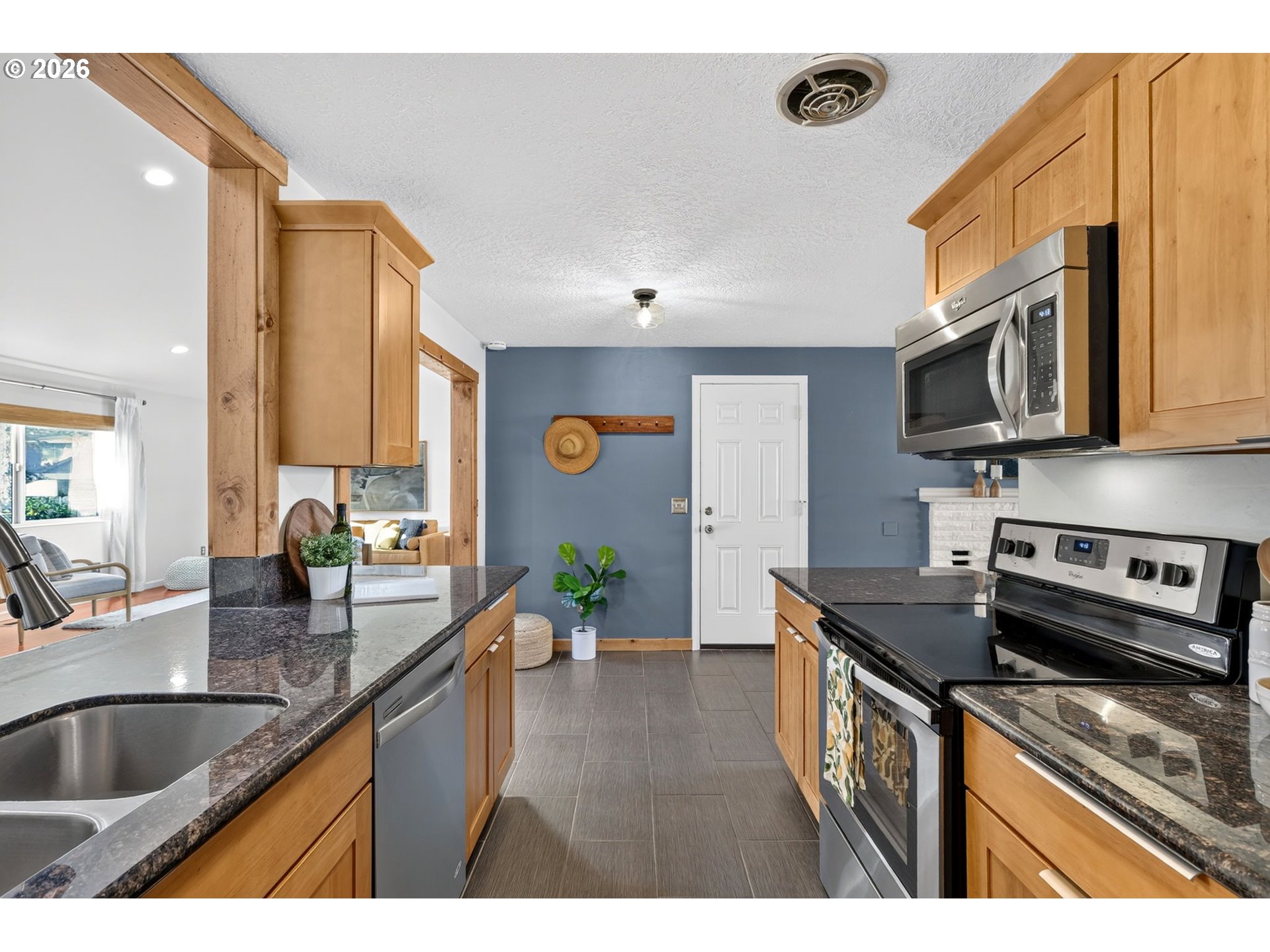 1331 Se 160th Pl Property Photo 11