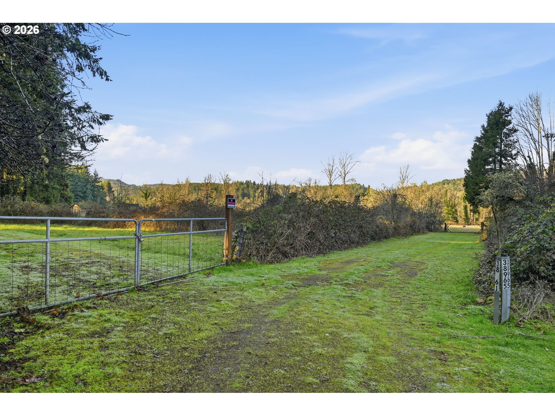 38961 Place Rd Property Photo 21