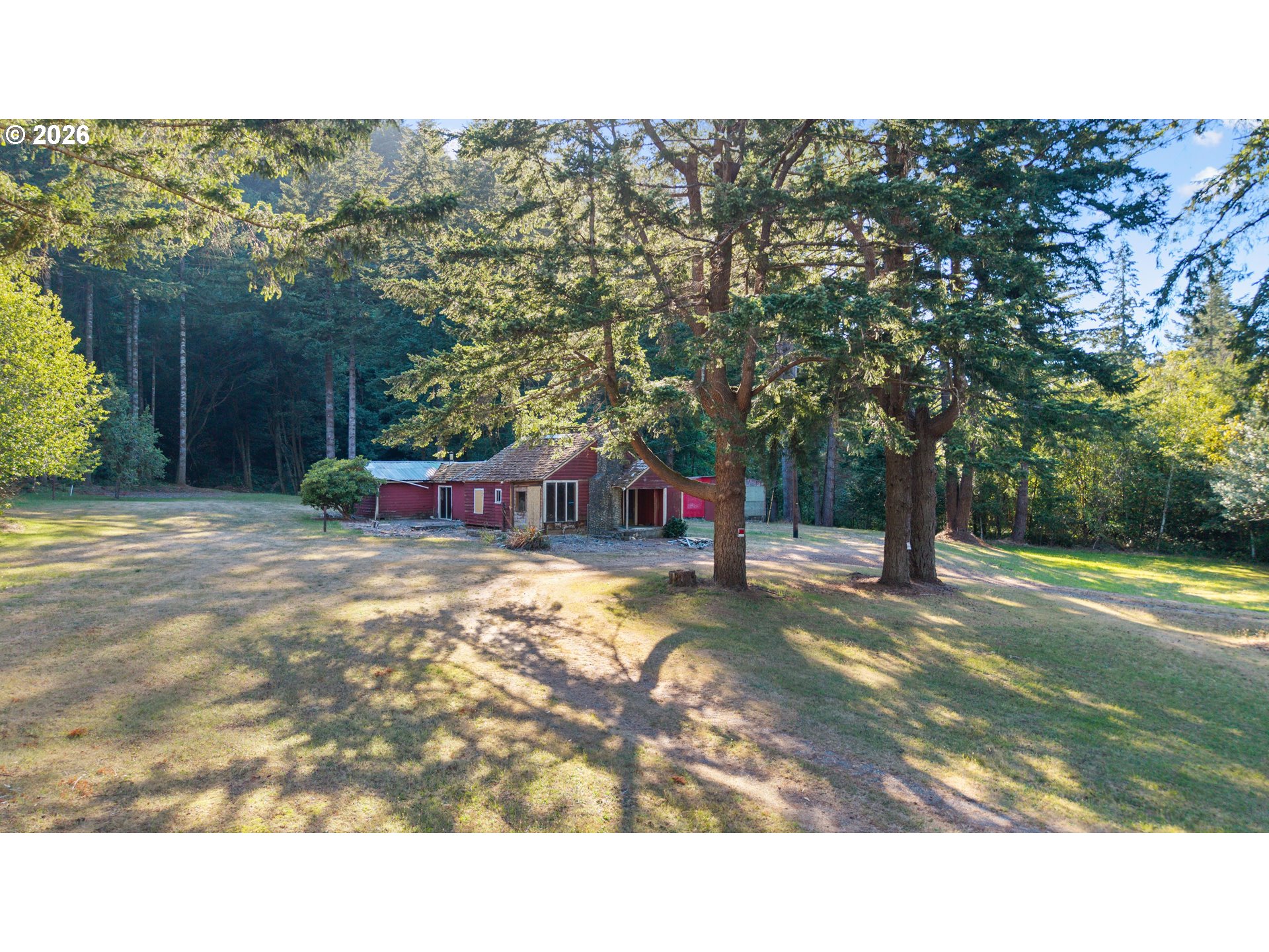 94620 Elk River Rd Property Photo 2