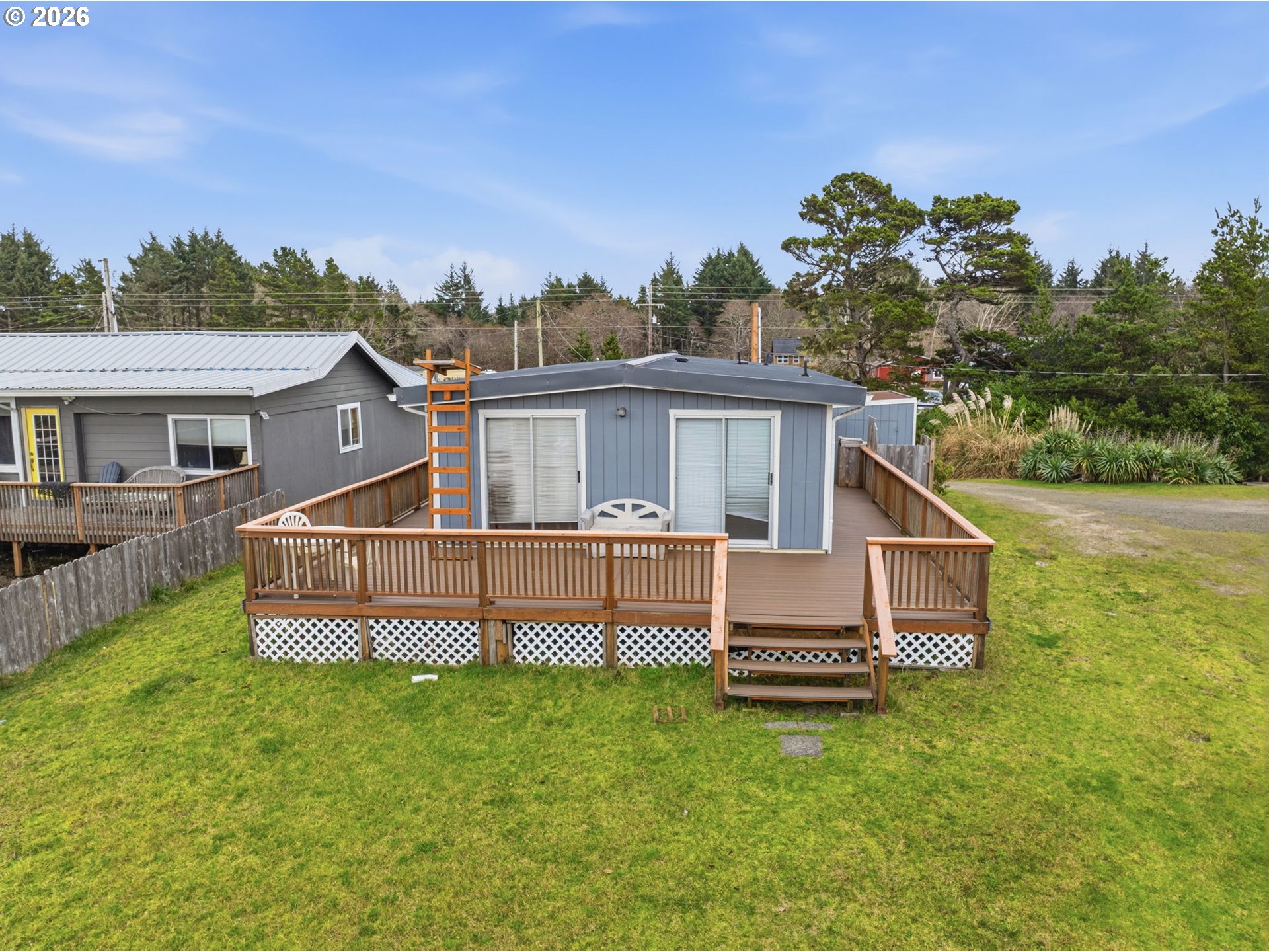 13301 N Pl Property Photo 3