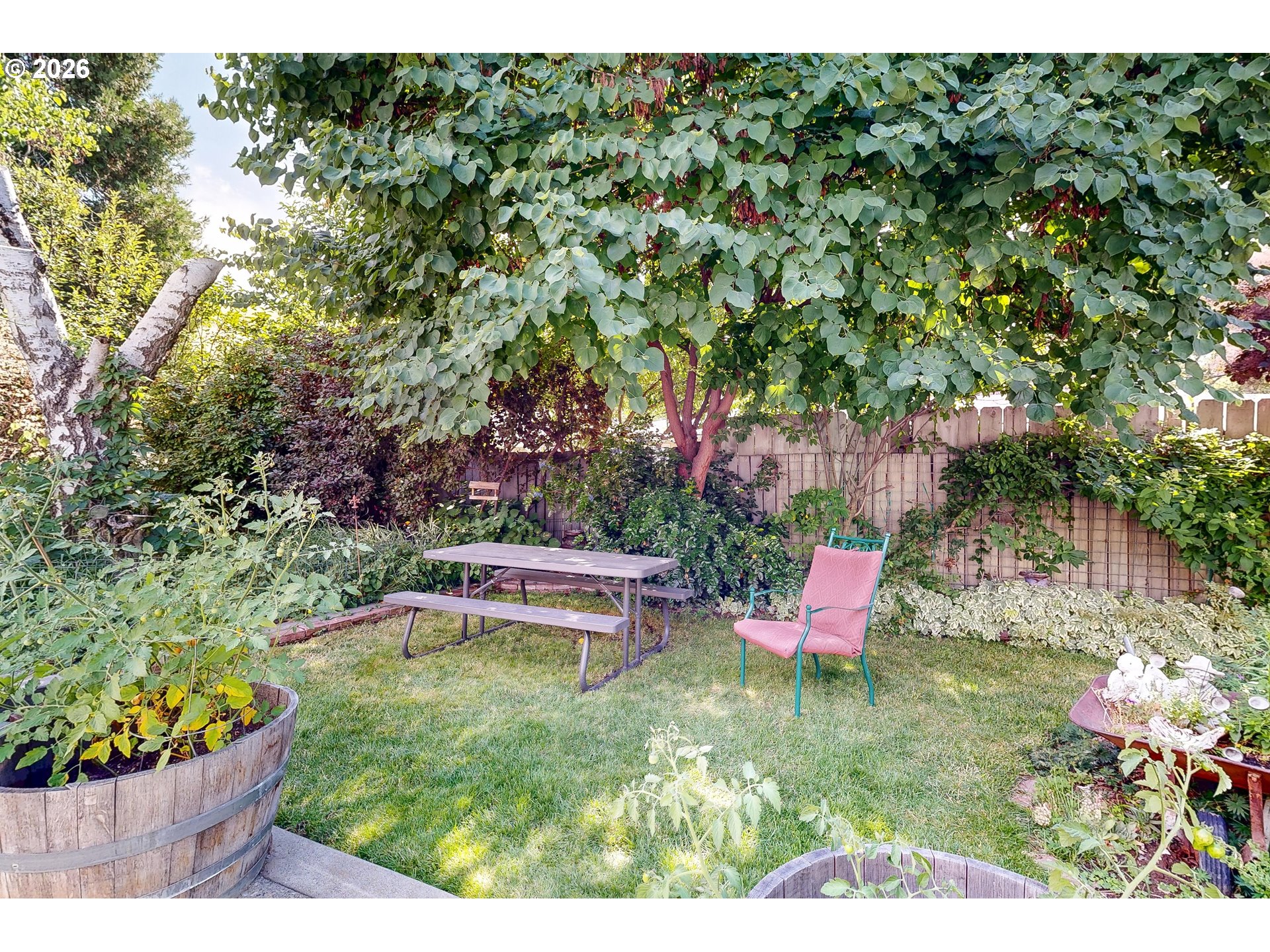 412 Parkview St Property Photo 8