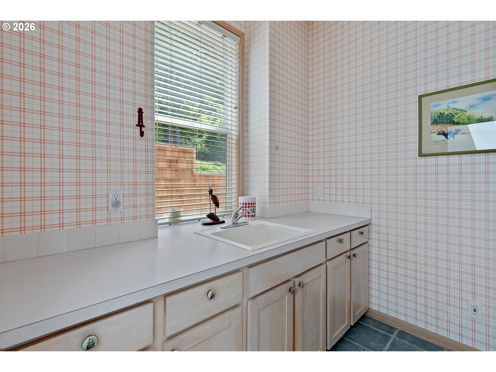 7015 Ne Neptune Dr Property Photo 22