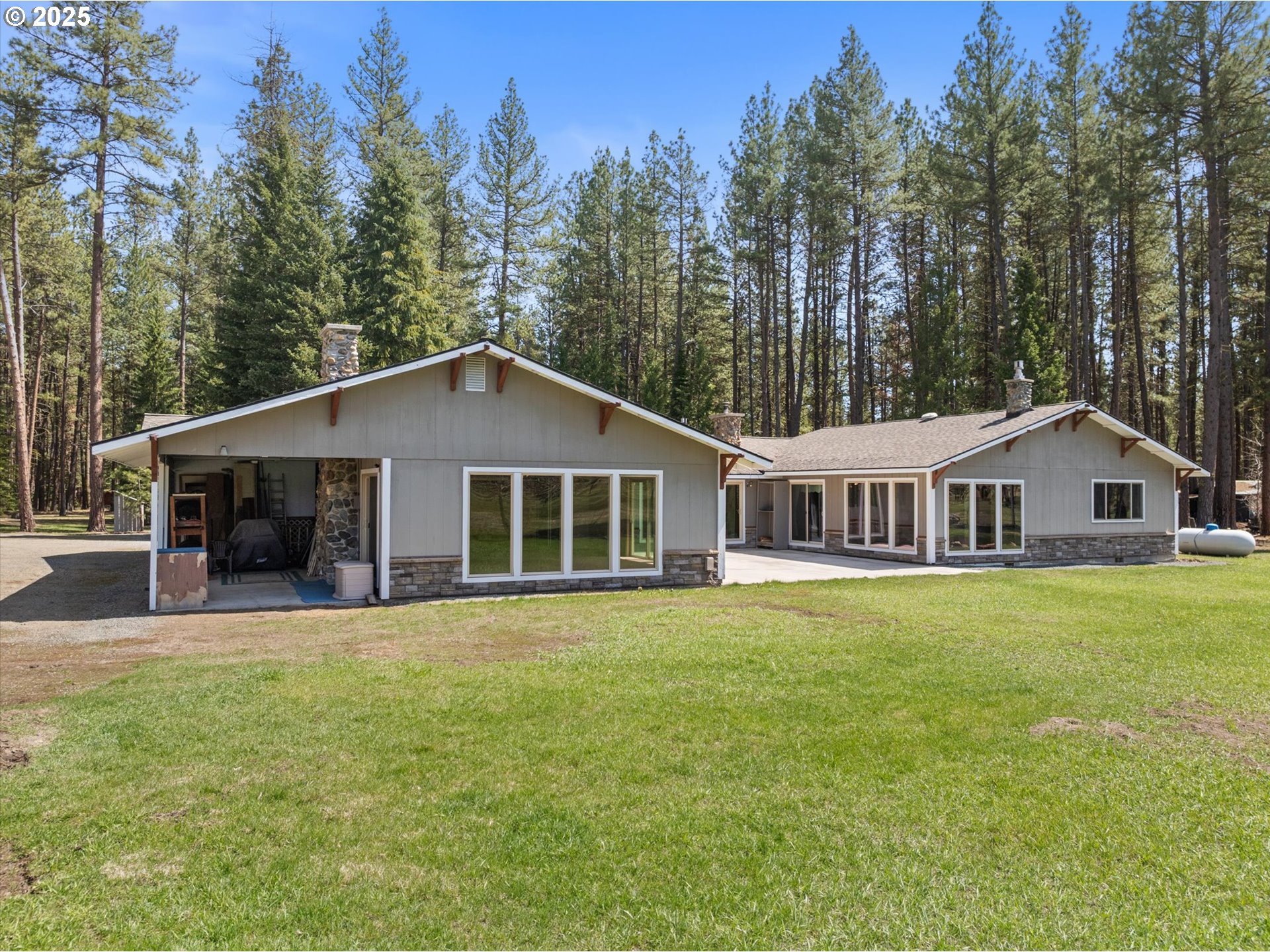 38470 Elkhorn Estates Rd Property Photo 6
